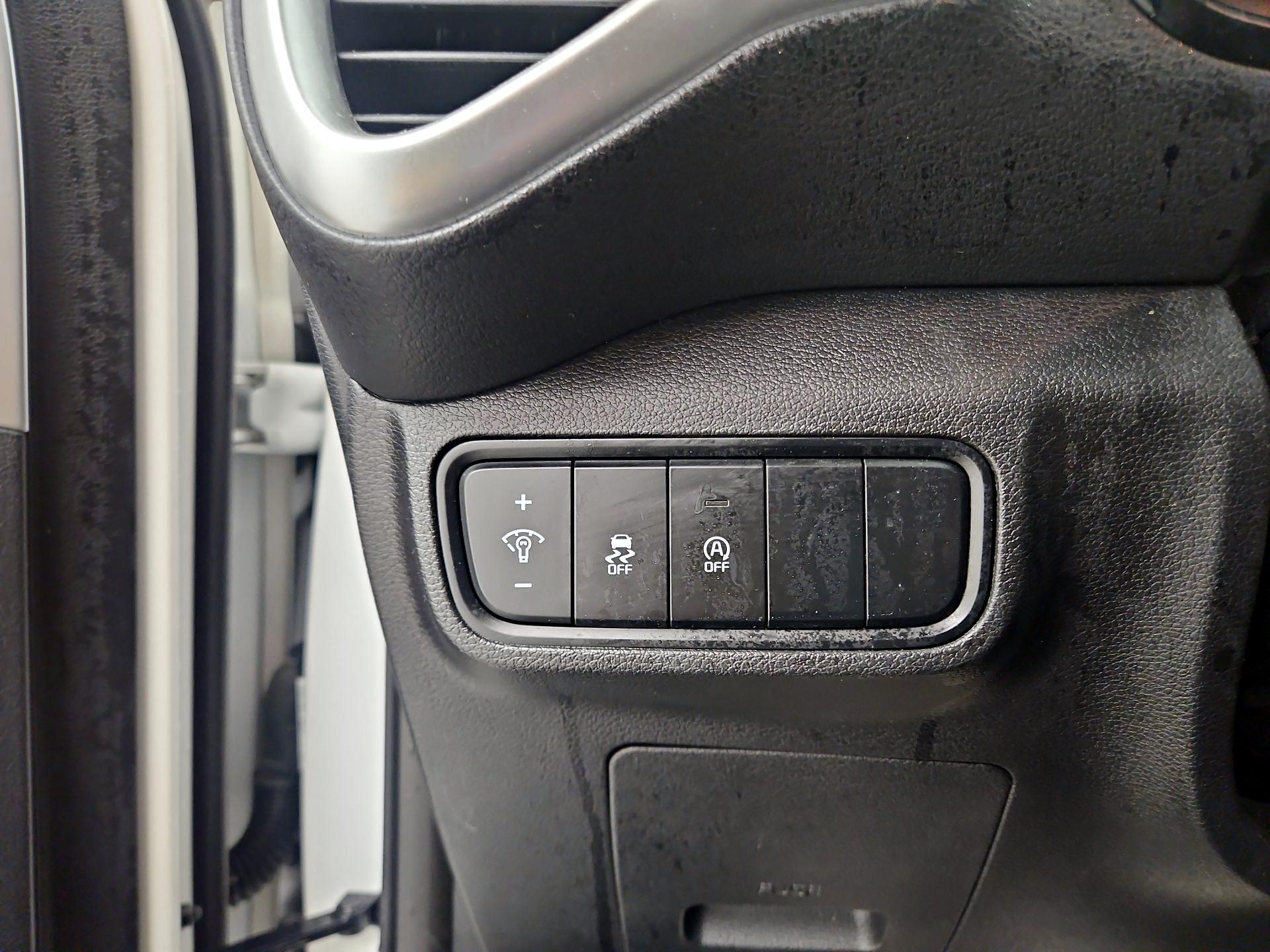 Thumbnail: 2023 Kia Soul - 13