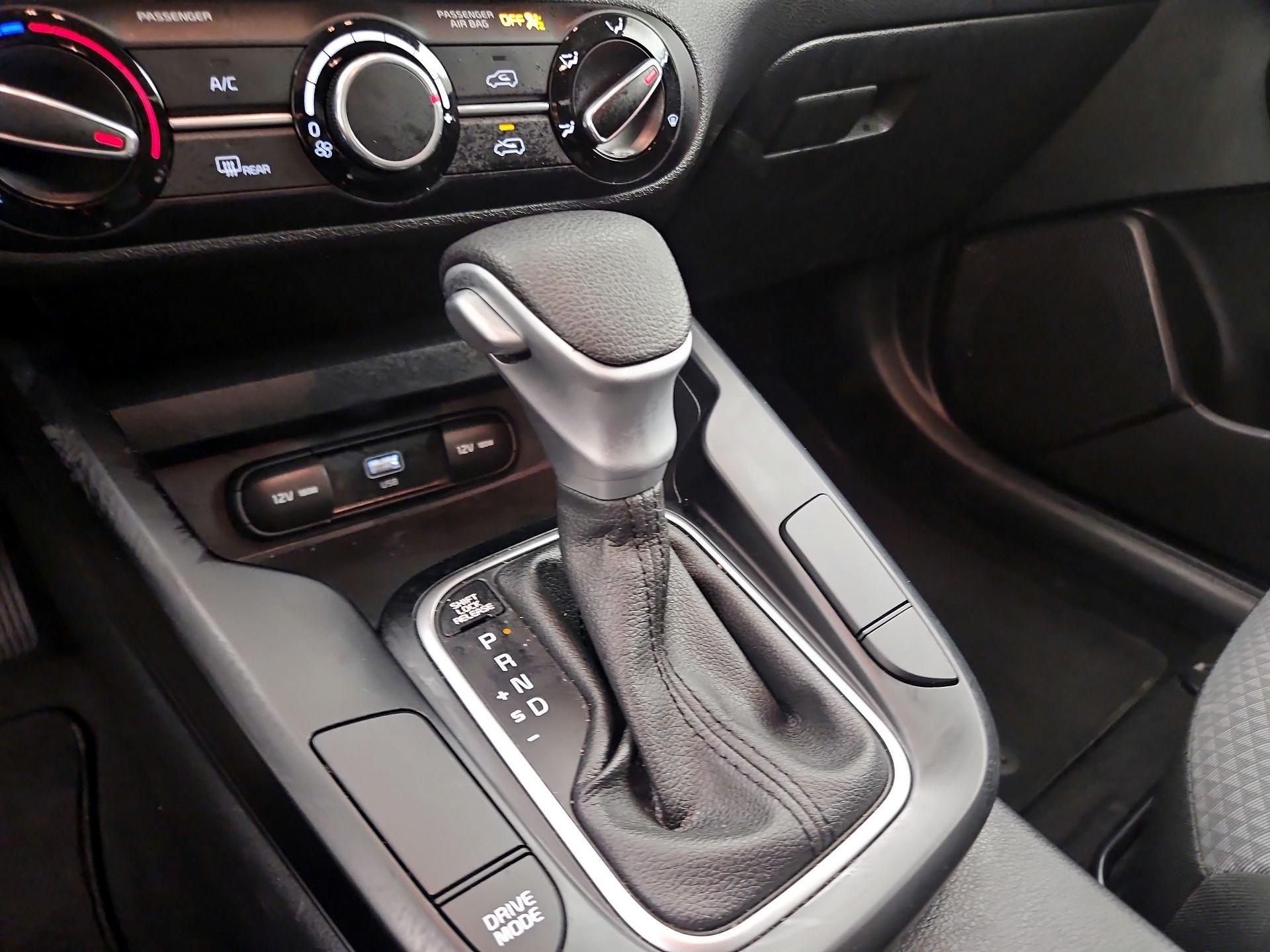 Thumbnail: 2023 Kia Soul - 17