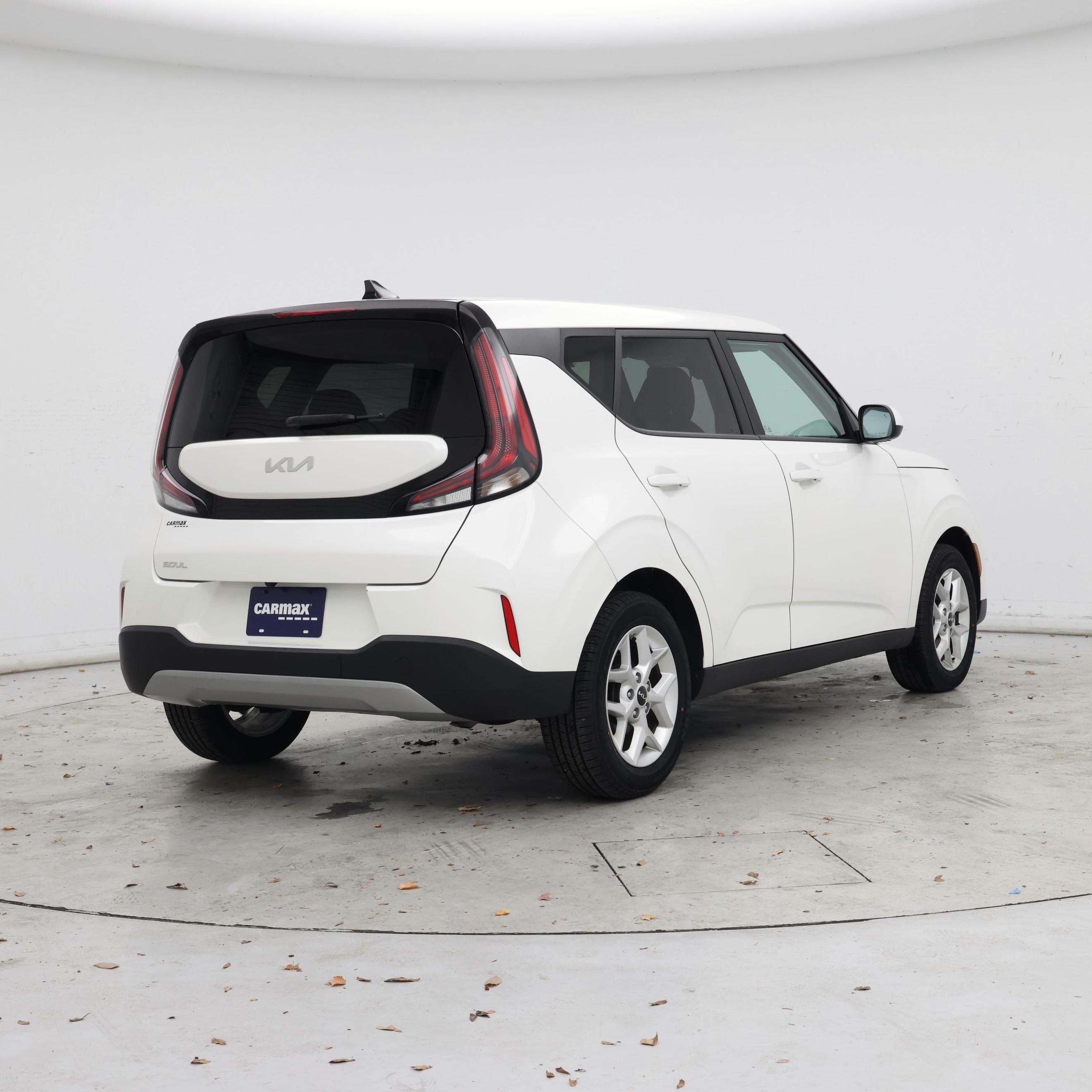 Thumbnail: 2023 Kia Soul - 8