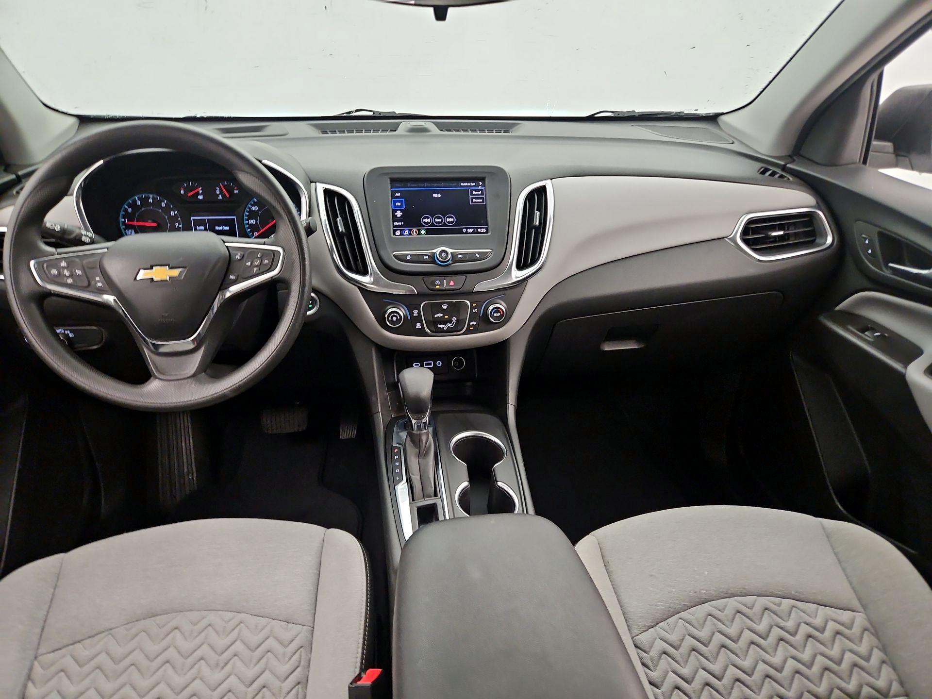 Thumbnail: 2023 Chevrolet Equinox - 9