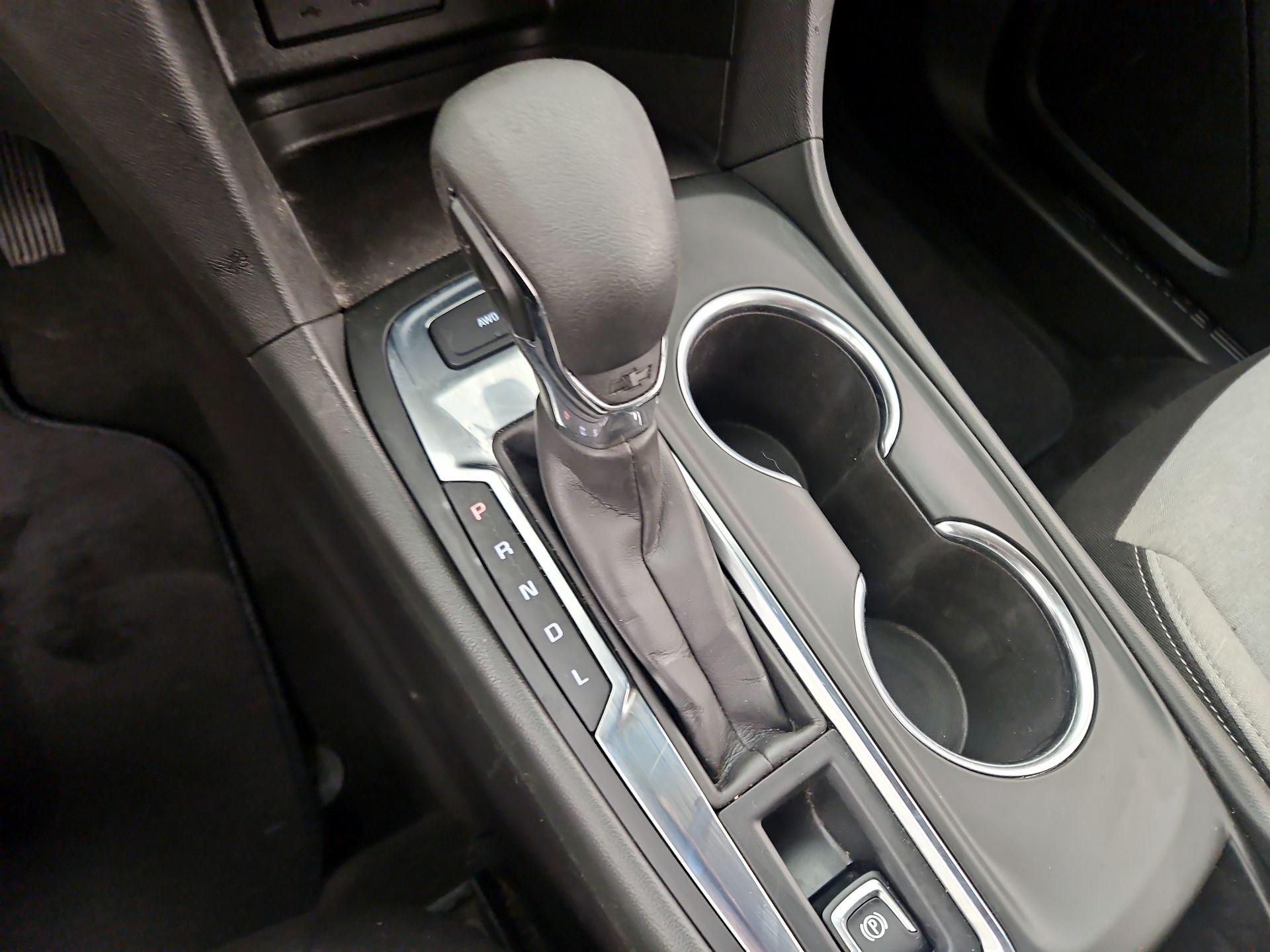 Thumbnail: 2023 Chevrolet Equinox - 17