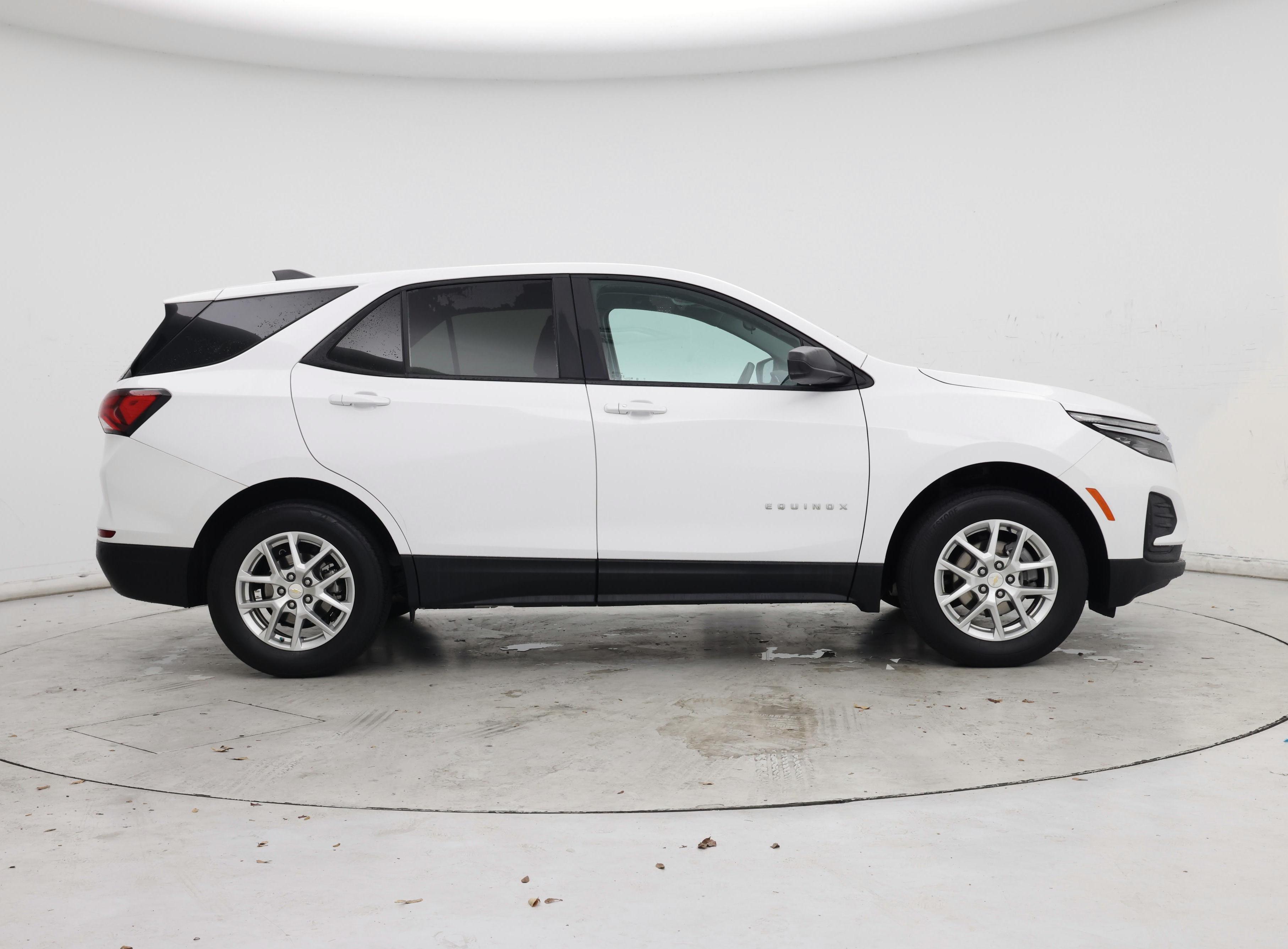 Thumbnail: 2023 Chevrolet Equinox - 7