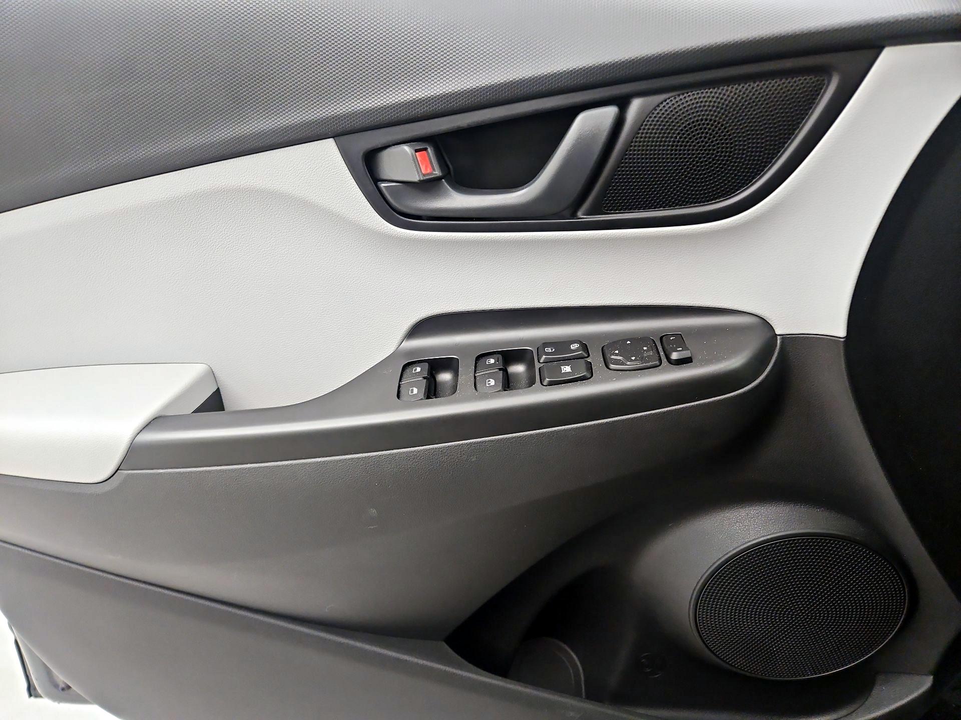 Thumbnail: 2023 Hyundai Kona - 12