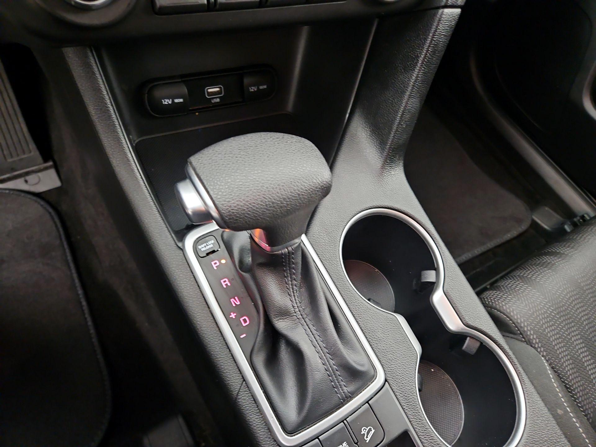 Thumbnail: 2022 Kia Sportage - 17