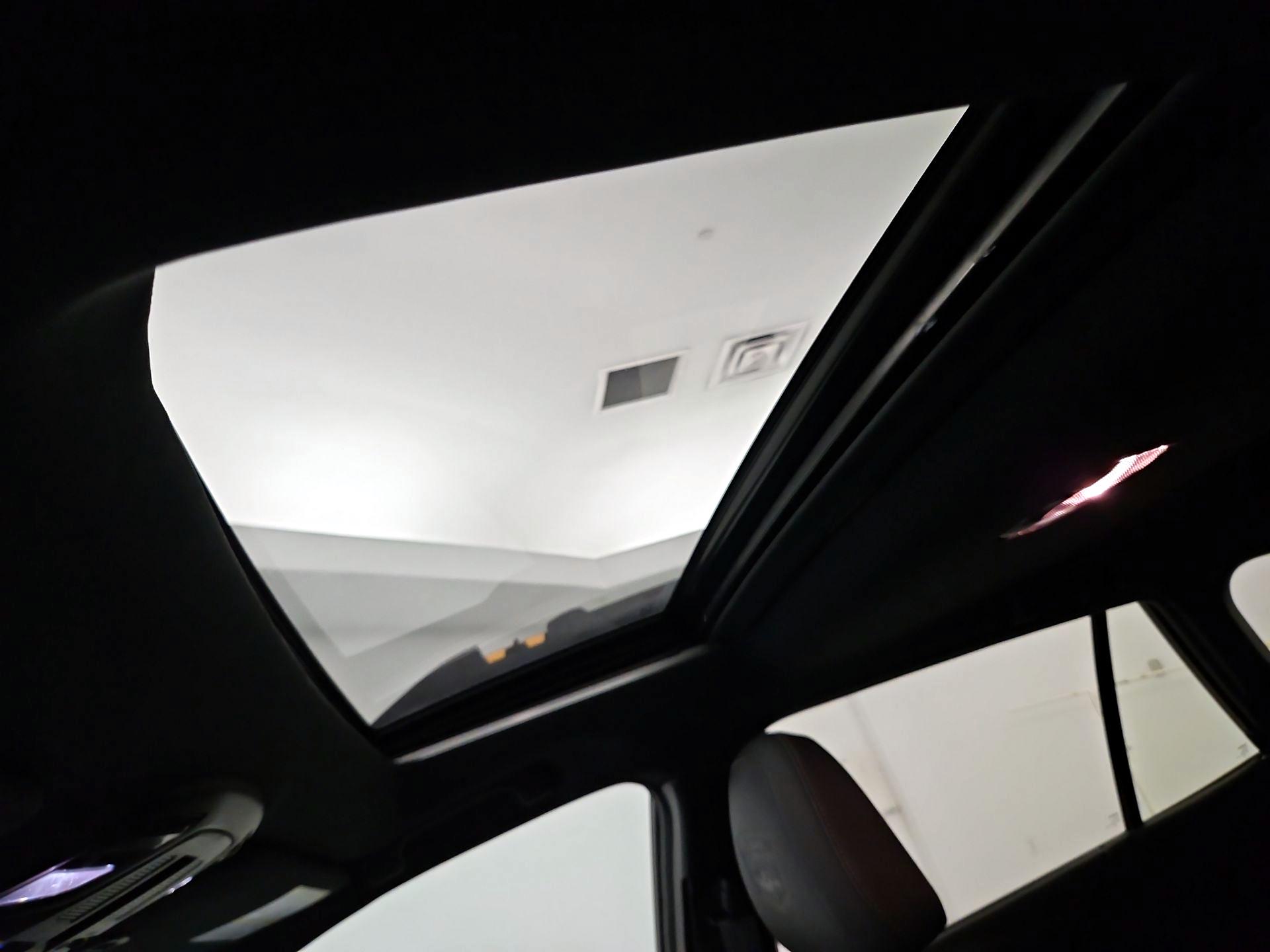 Thumbnail: 2022 Subaru Outback - 20