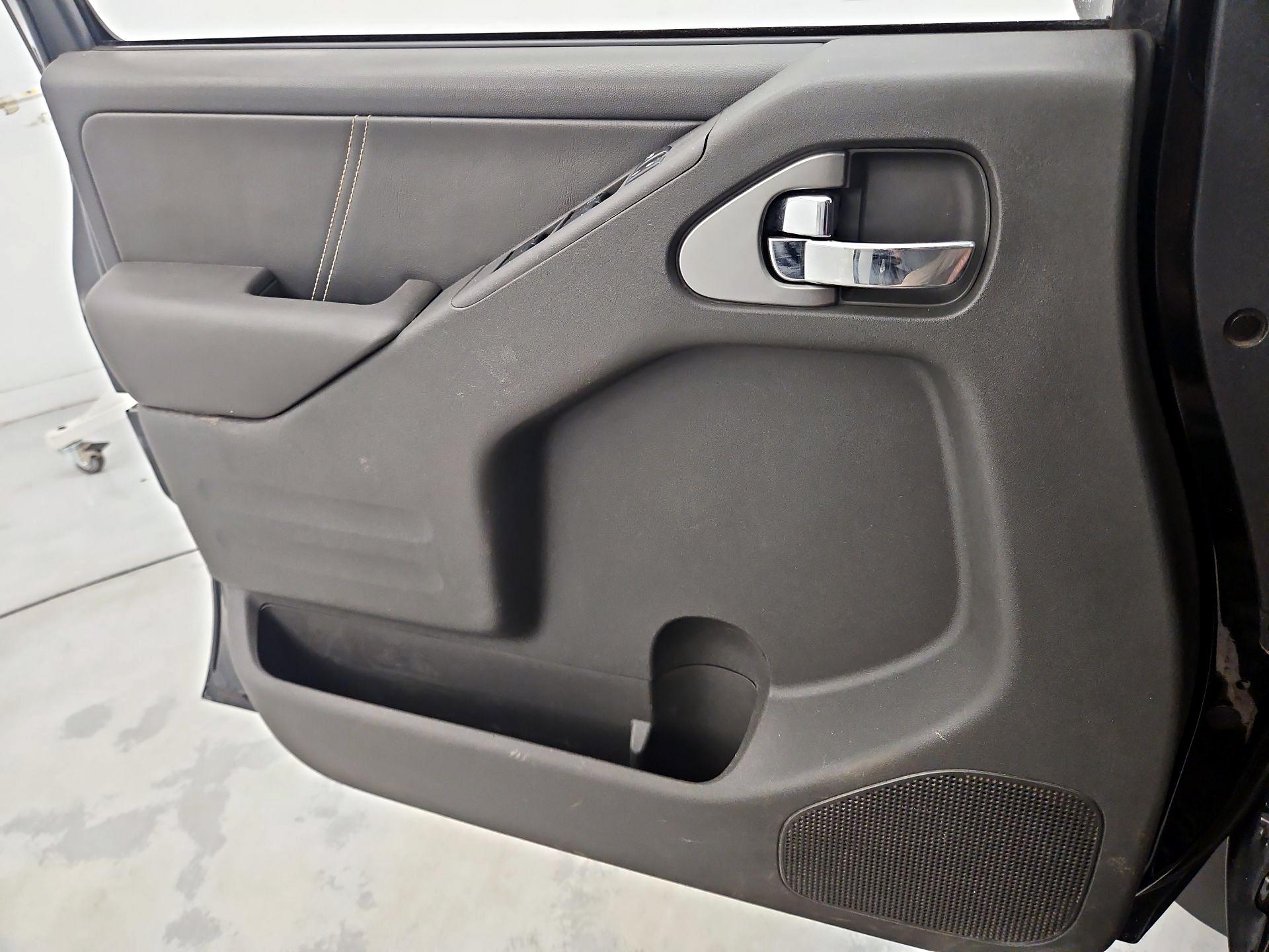 Thumbnail: 2021 Nissan Frontier - 12