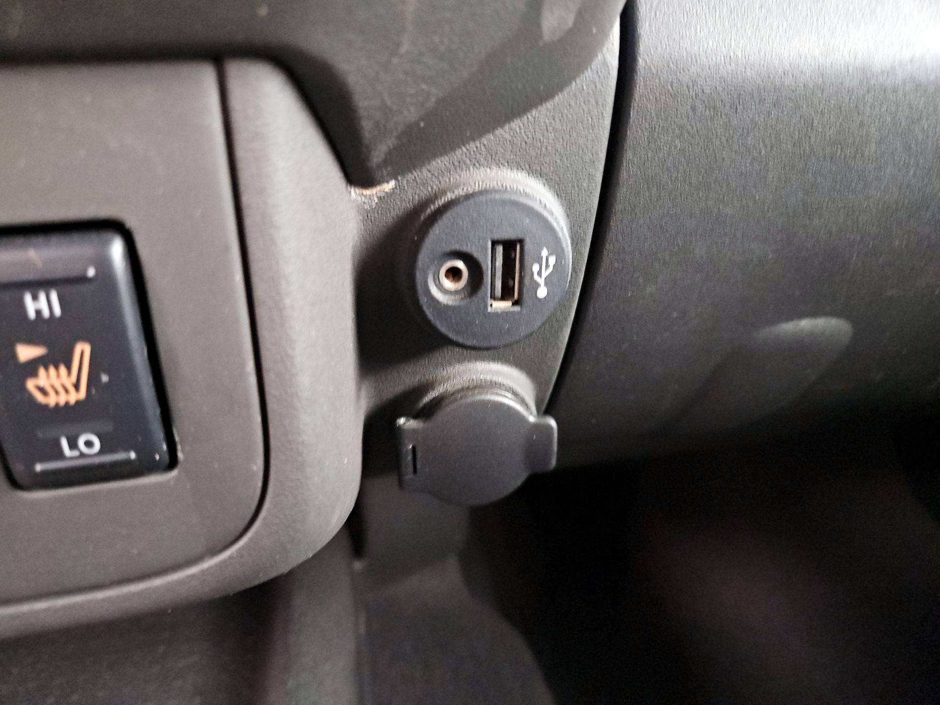 Thumbnail: 2021 Nissan Frontier - 19