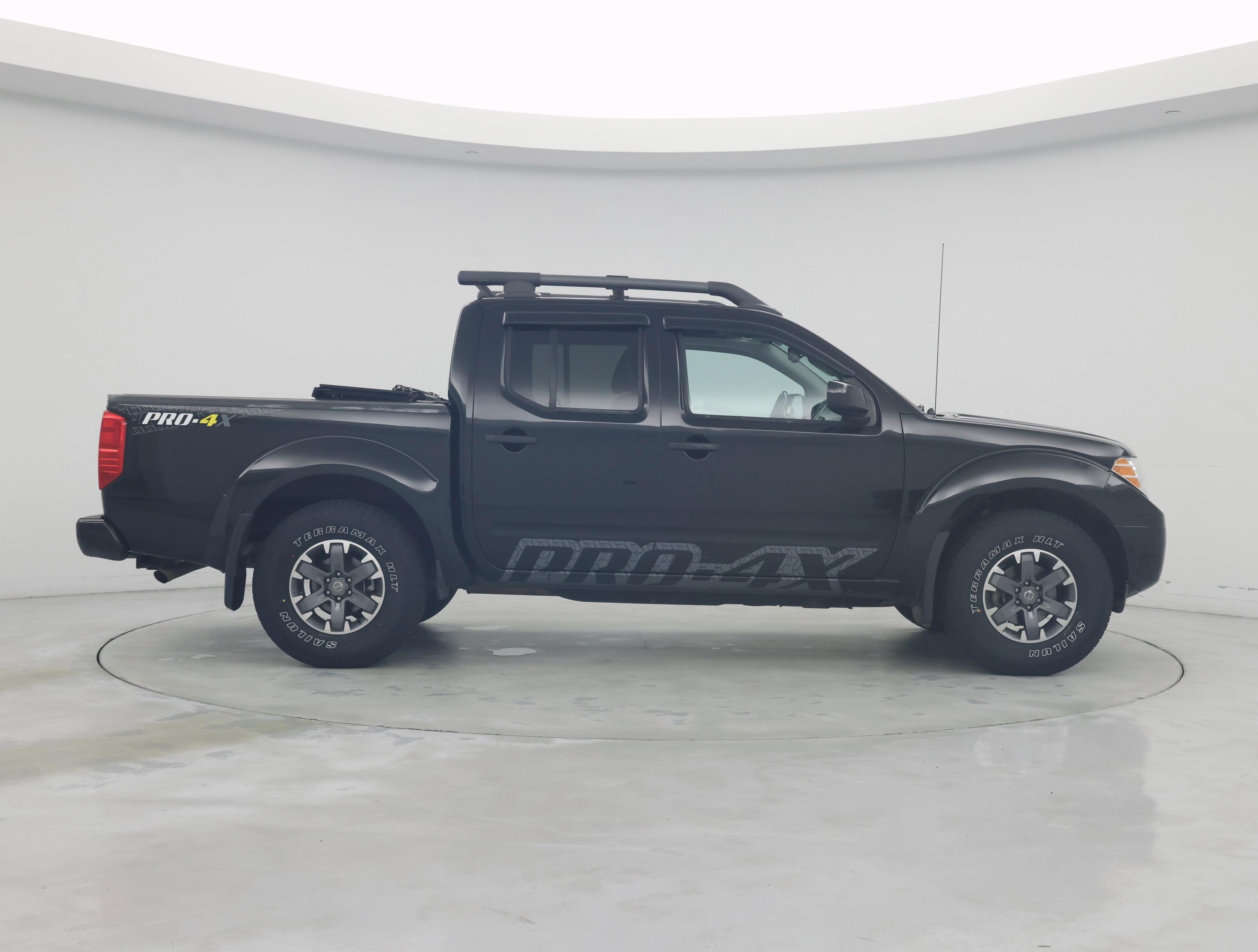 Thumbnail: 2021 Nissan Frontier - 7