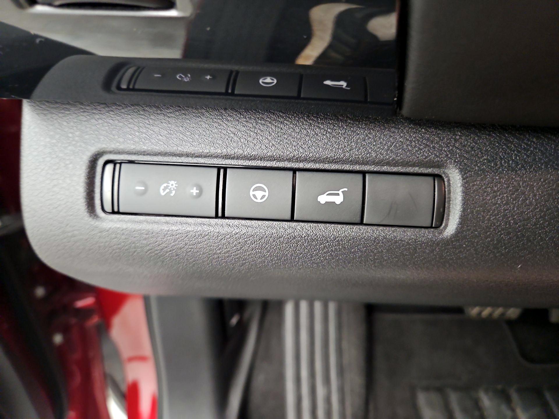 Thumbnail: 2022 Nissan Pathfinder - 13