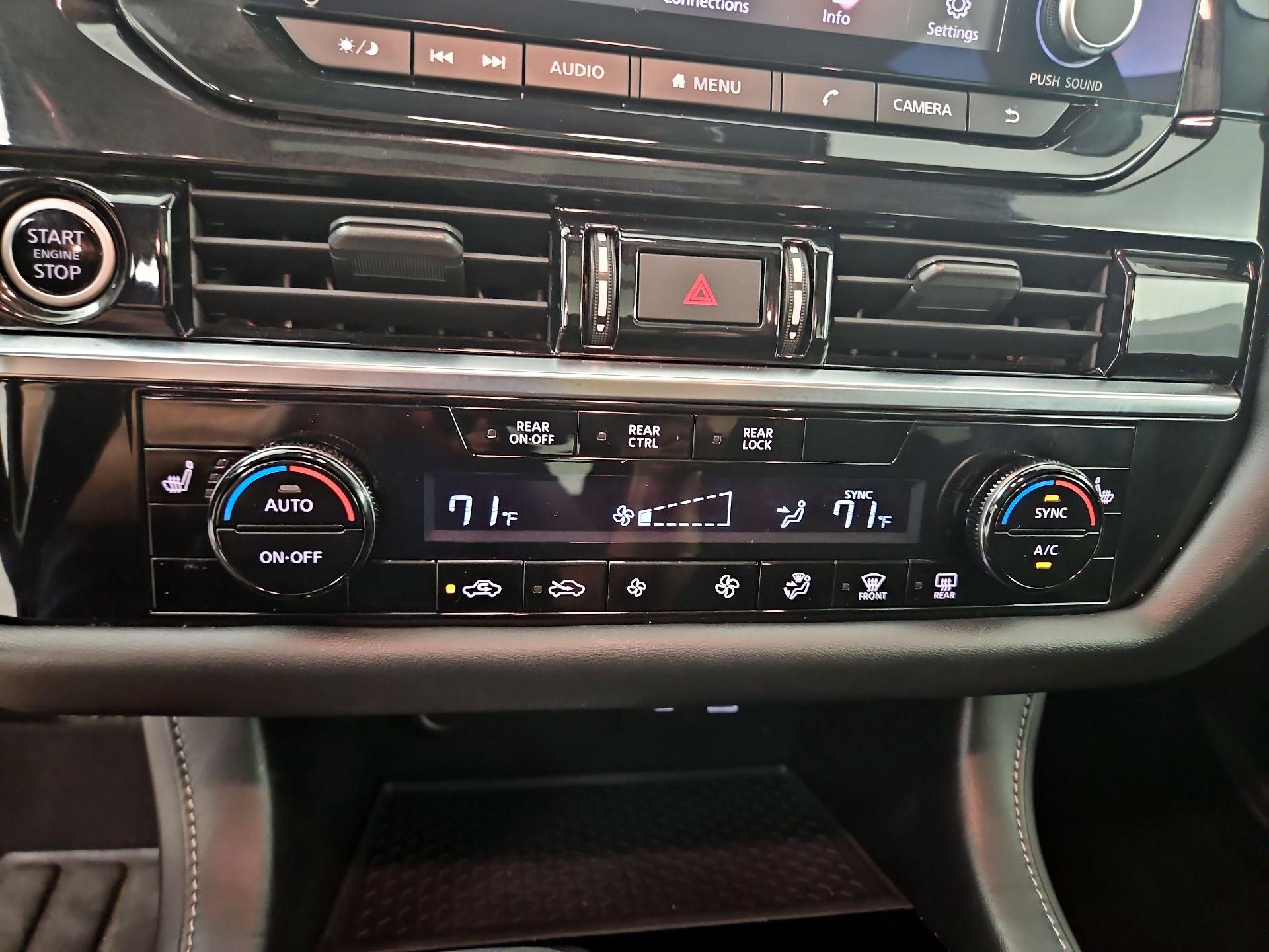 Thumbnail: 2022 Nissan Pathfinder - 16