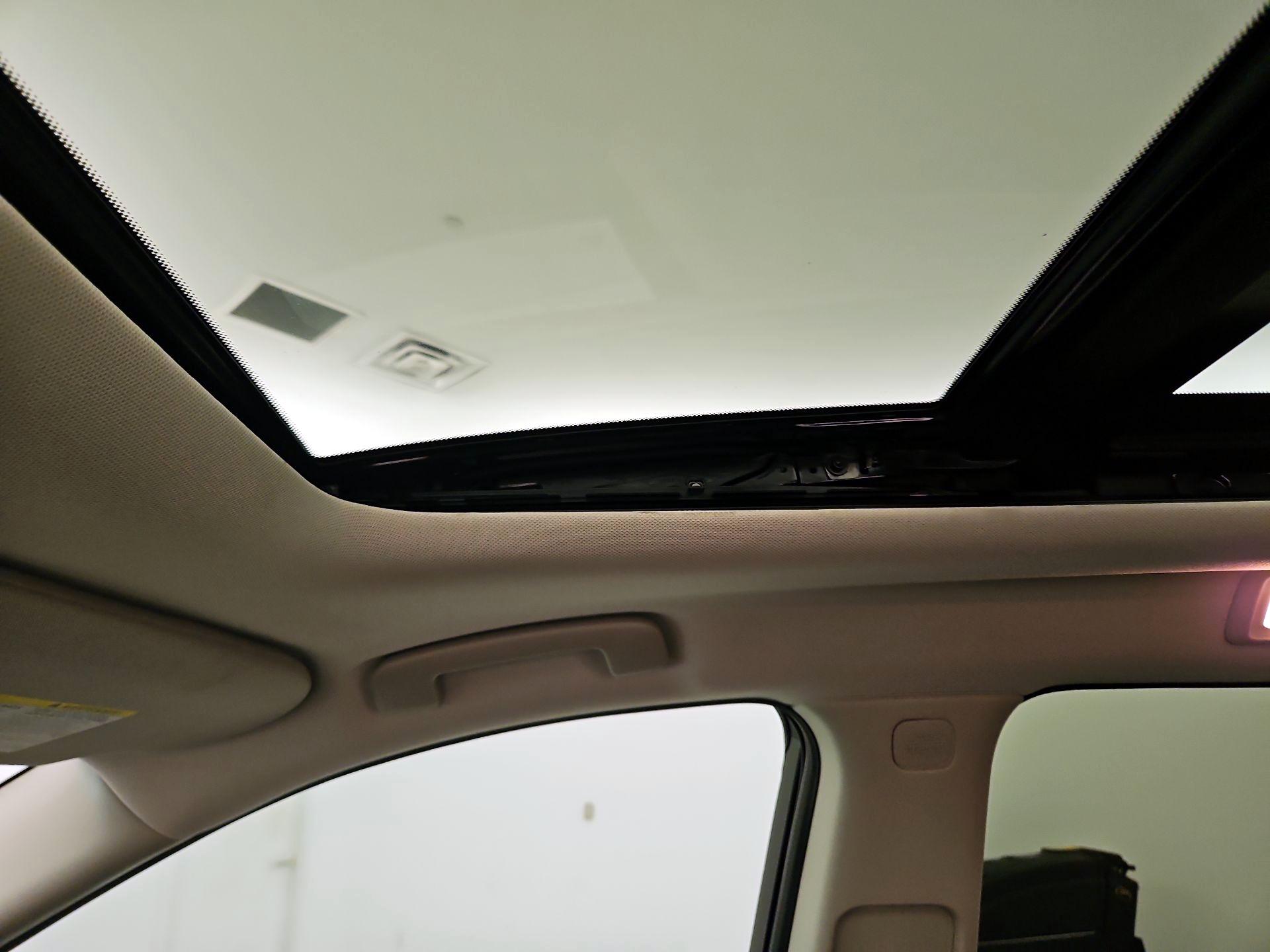 Thumbnail: 2022 Nissan Pathfinder - 19