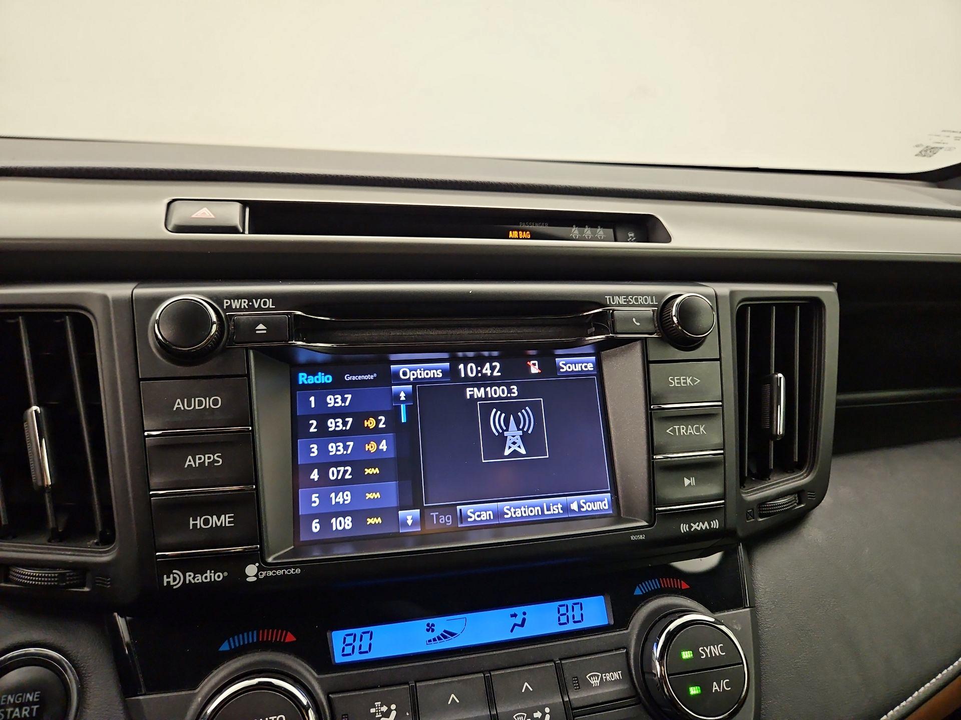 Thumbnail: 2017 Toyota RAV4 - 16