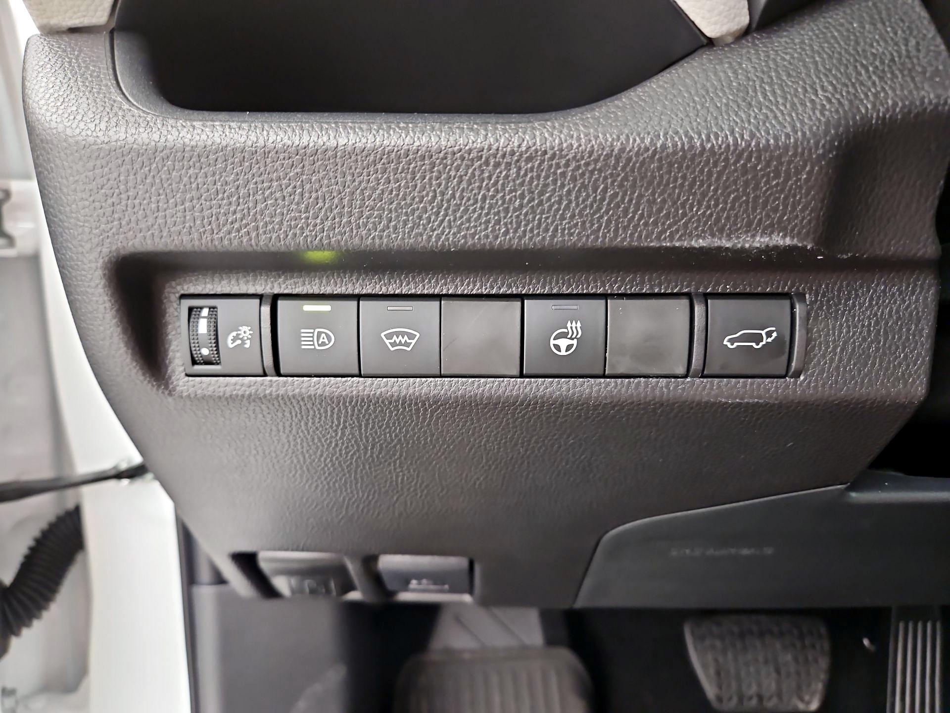 Thumbnail: 2025 Toyota RAV4 - 13