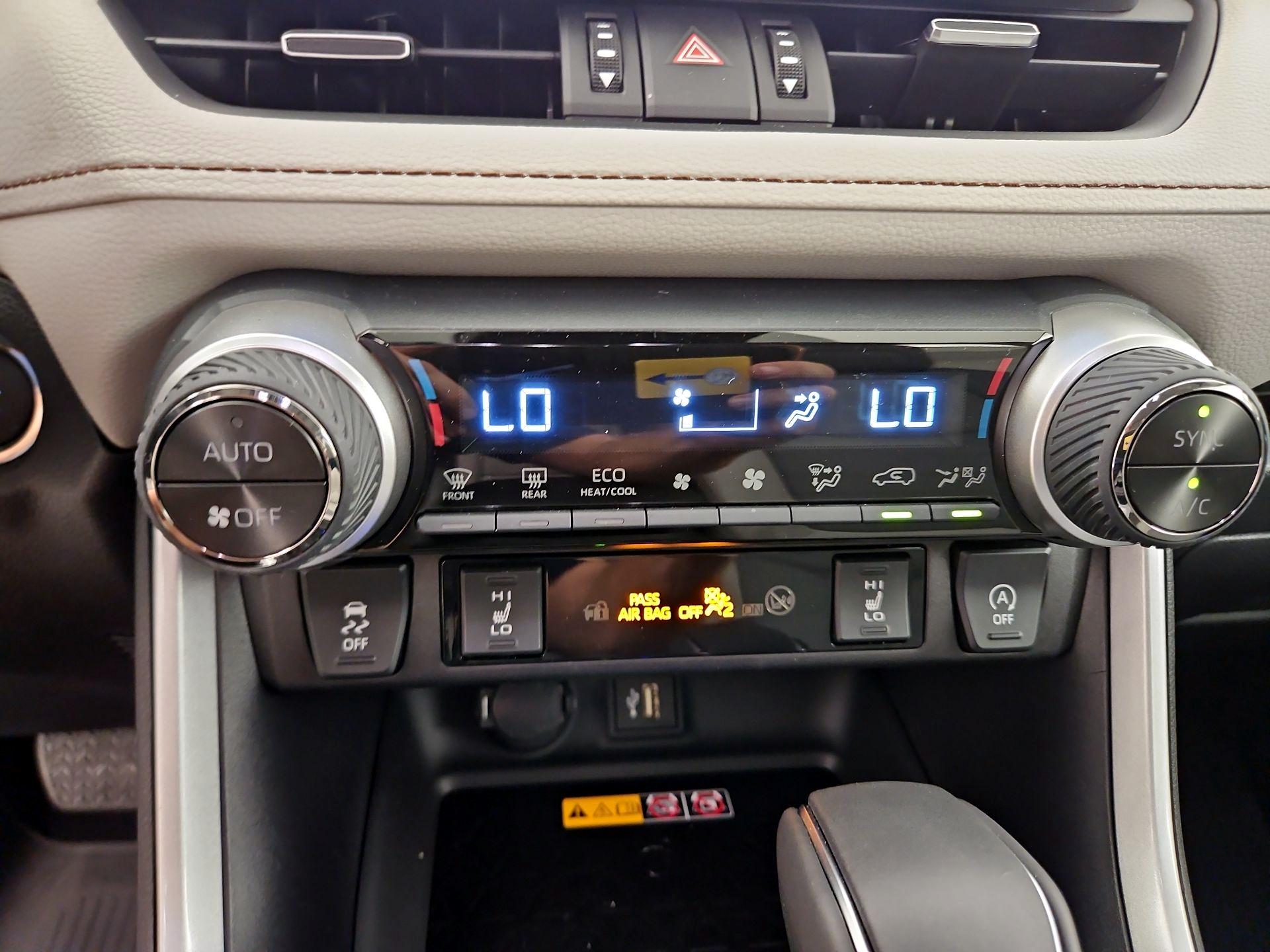 Thumbnail: 2025 Toyota RAV4 - 16