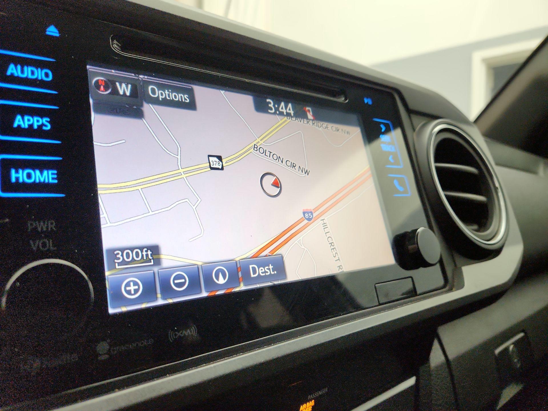 Thumbnail: 2017 Toyota Tacoma - 14