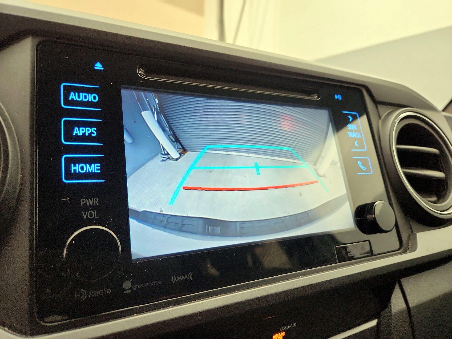 Thumbnail: 2017 Toyota Tacoma - 15