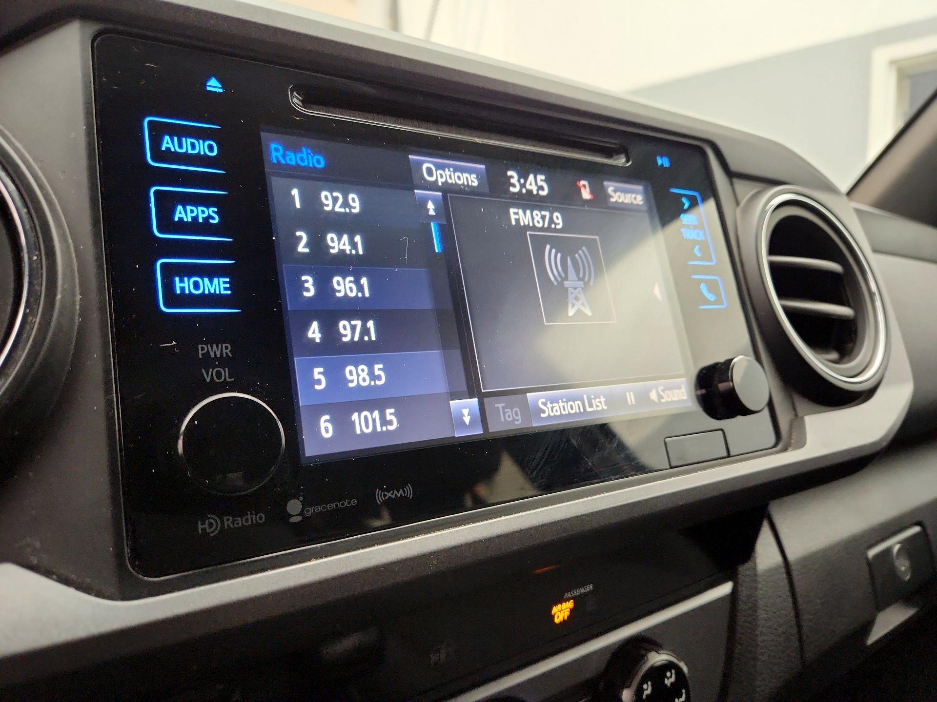 Thumbnail: 2017 Toyota Tacoma - 16