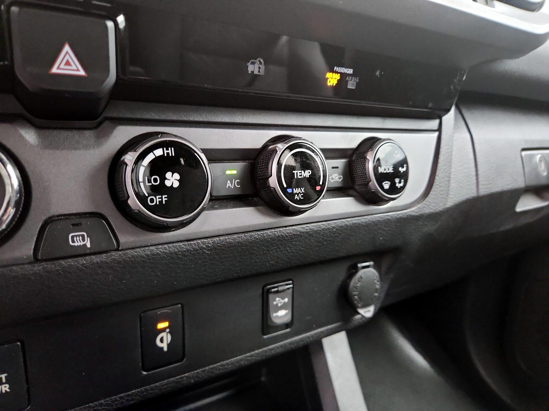 Thumbnail: 2017 Toyota Tacoma - 17