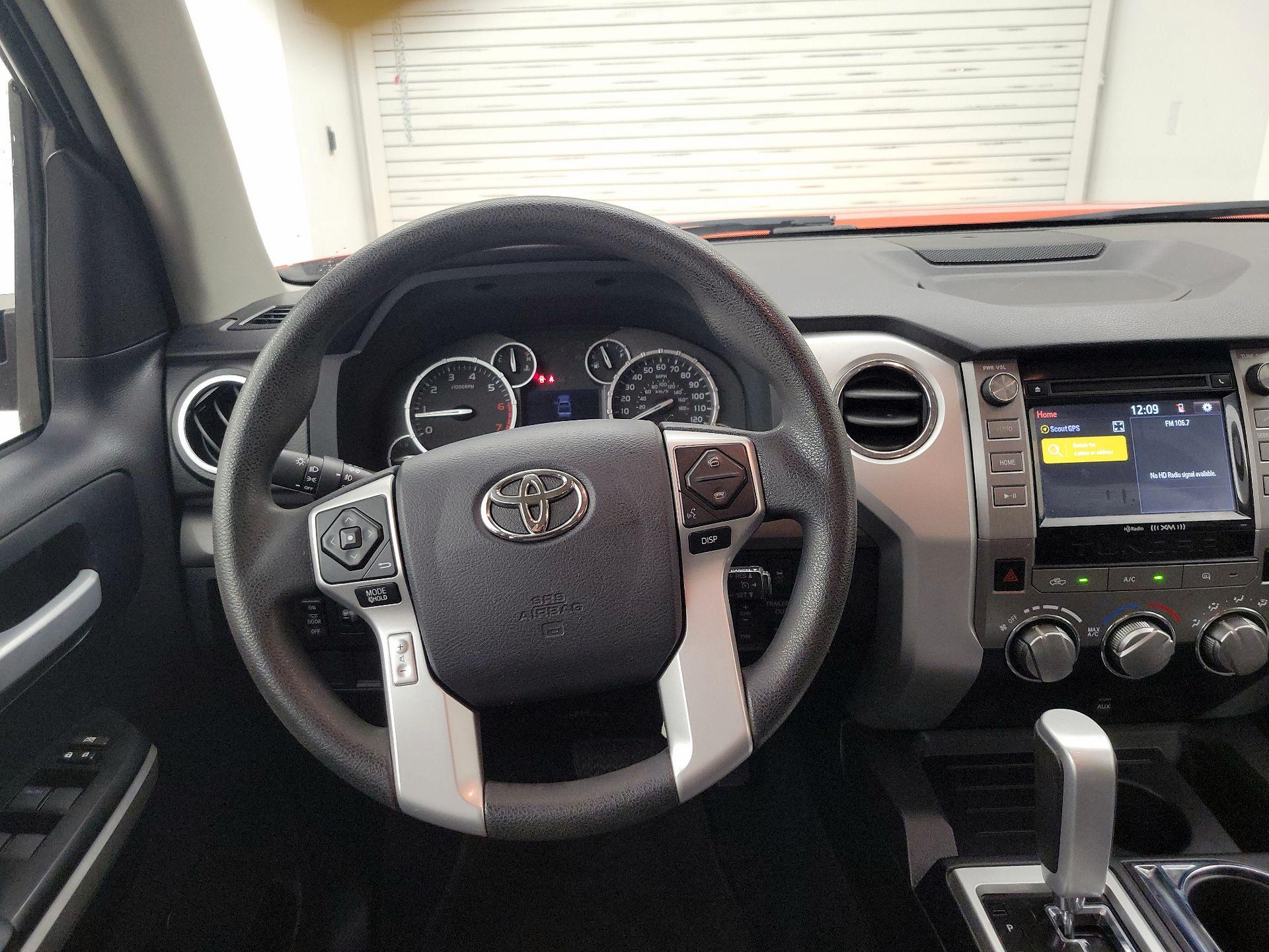 Thumbnail: 2016 Toyota Tundra - 10