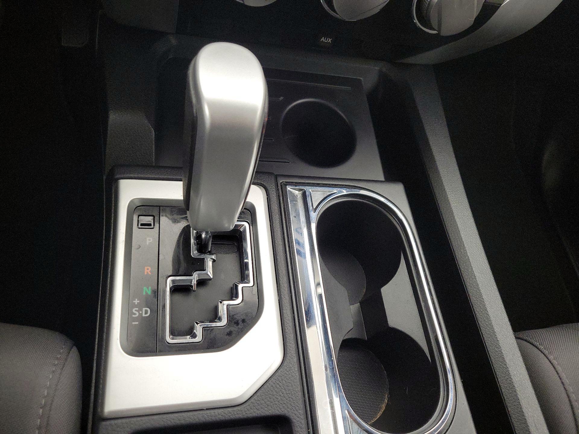 Thumbnail: 2016 Toyota Tundra - 17