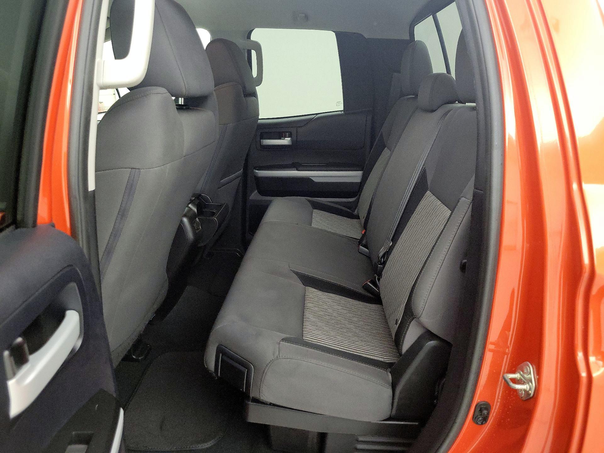 Thumbnail: 2016 Toyota Tundra - 19