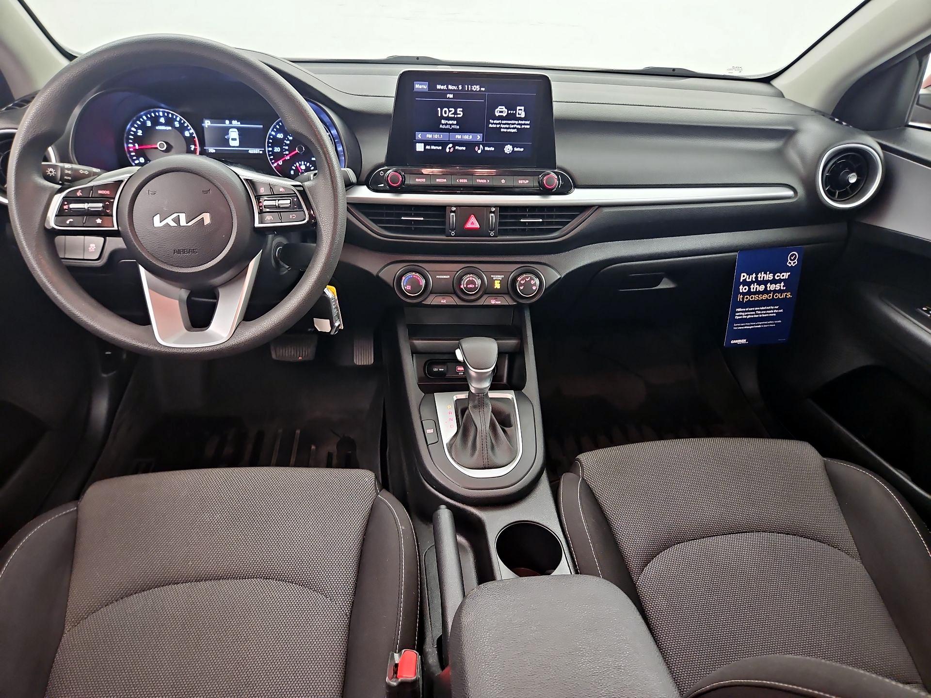 Thumbnail: 2023 Kia Forte - 9