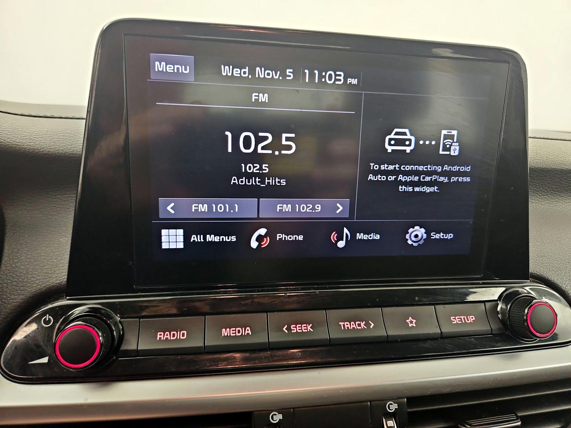 Thumbnail: 2023 Kia Forte - 15