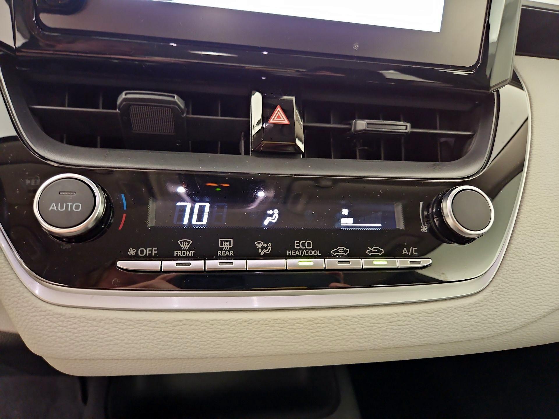 Thumbnail: 2025 Toyota Corolla - 16