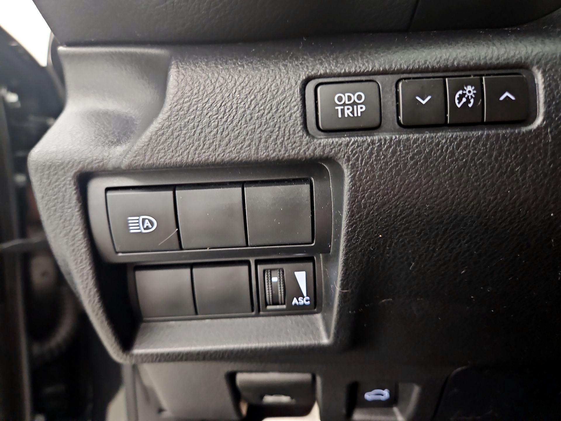 Thumbnail: 2021 Lexus IS - 13