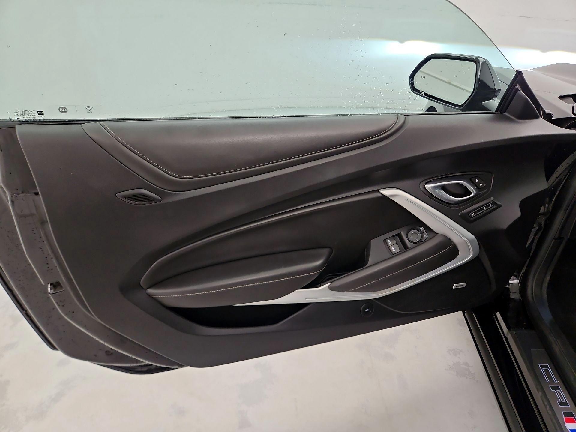 Thumbnail: 2020 Chevrolet Camaro - 12