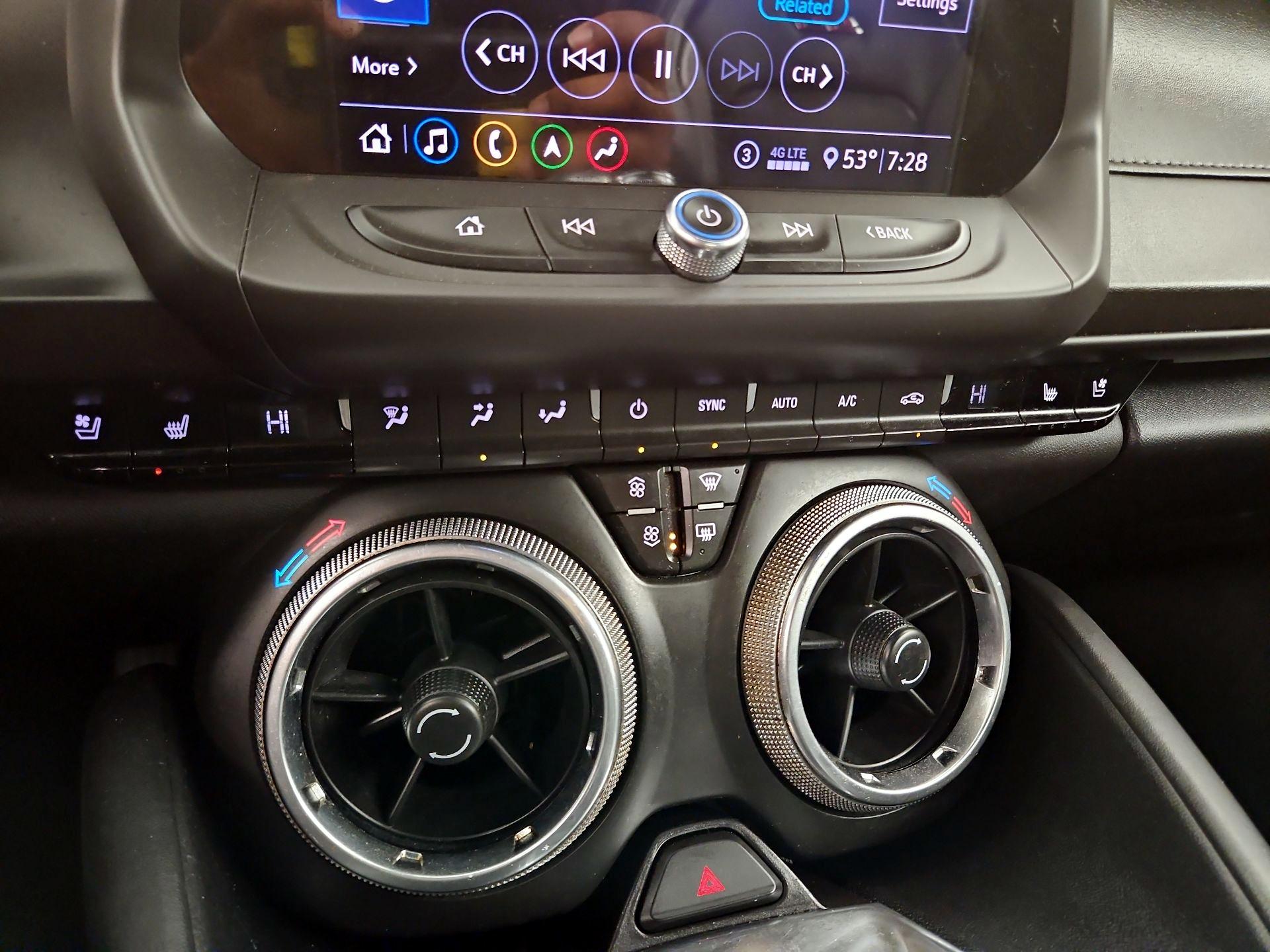 Thumbnail: 2020 Chevrolet Camaro - 17