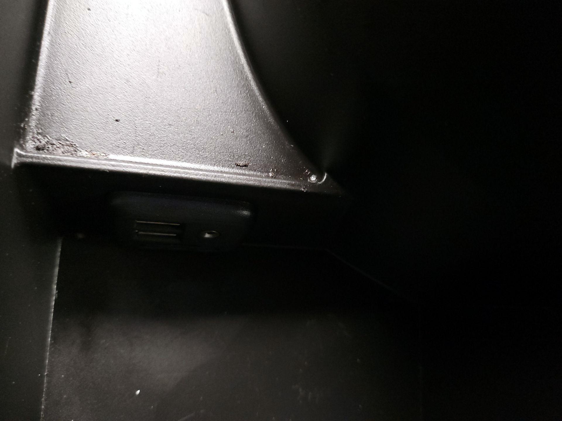 Thumbnail: 2020 Chevrolet Camaro - 19