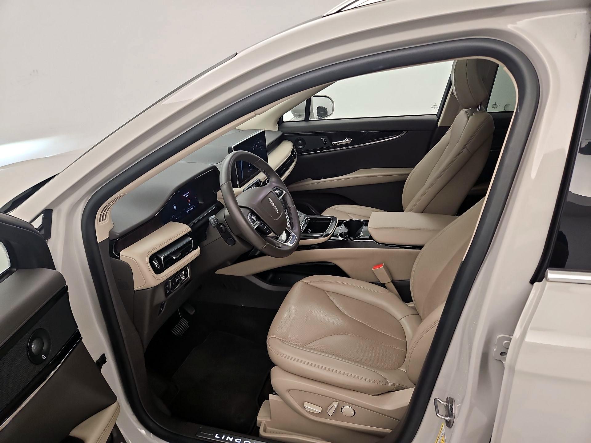 Thumbnail: 2021 Lincoln Nautilus - 11