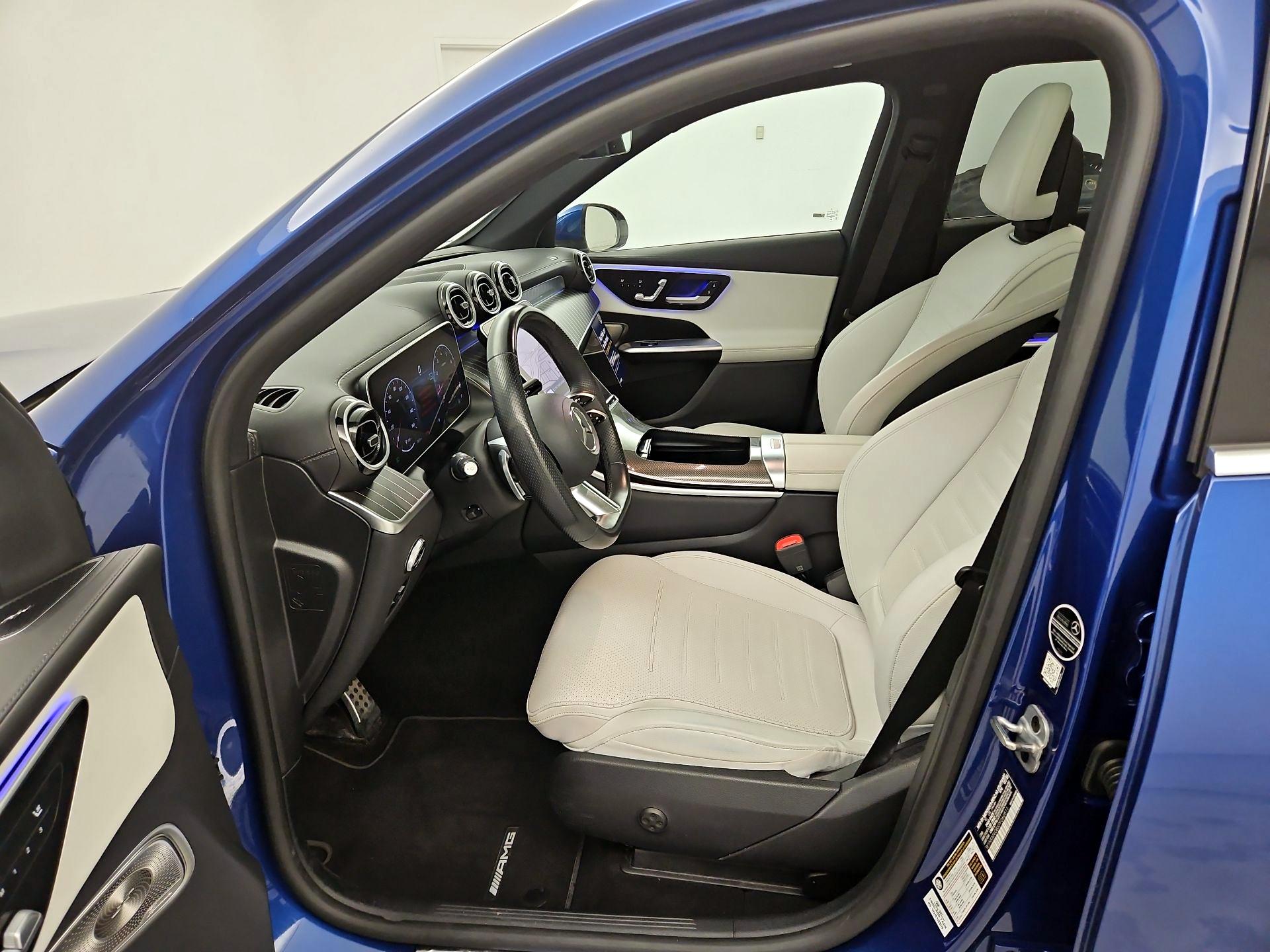 Thumbnail: 2023 Mercedes-Benz GLC - 11