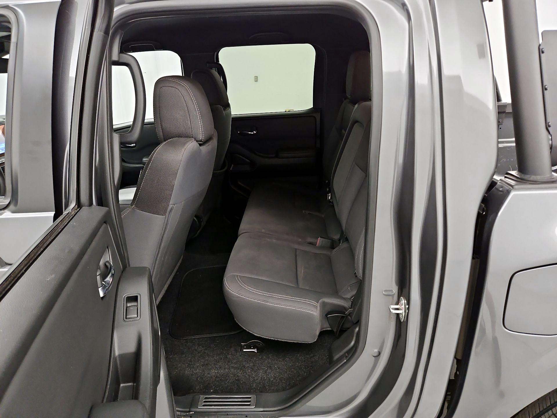 Thumbnail: 2023 Nissan Frontier - 19