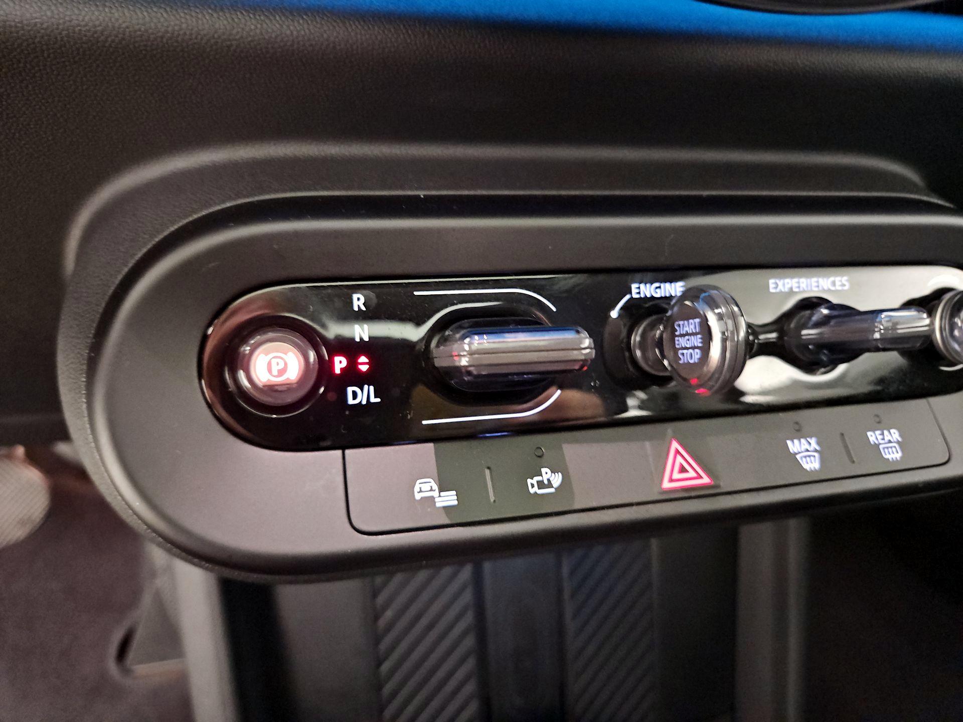 Thumbnail: 2025 MINI Cooper Hardtop - 16