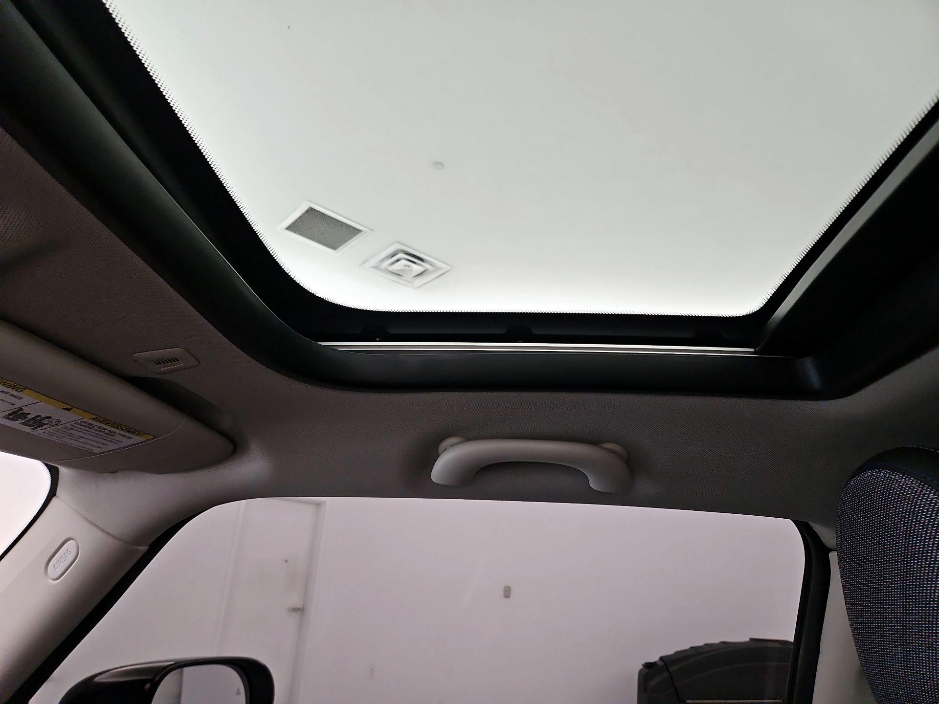 Thumbnail: 2025 MINI Cooper Hardtop - 18