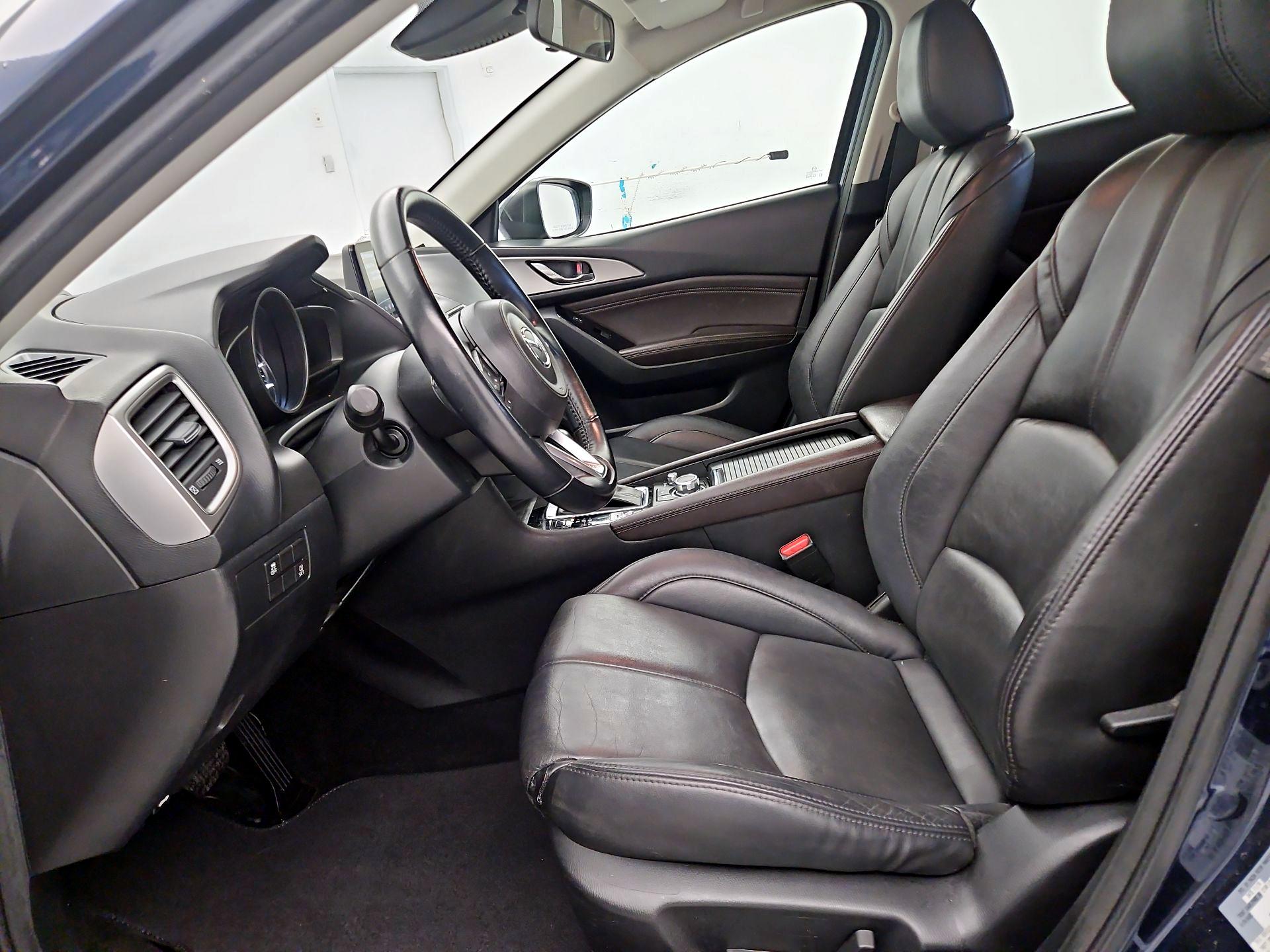 Thumbnail: 2018 Mazda Mazda3 - 11