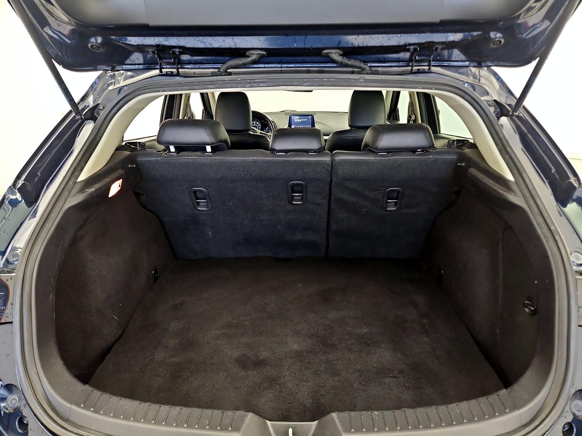 Thumbnail: 2018 Mazda Mazda3 - 20