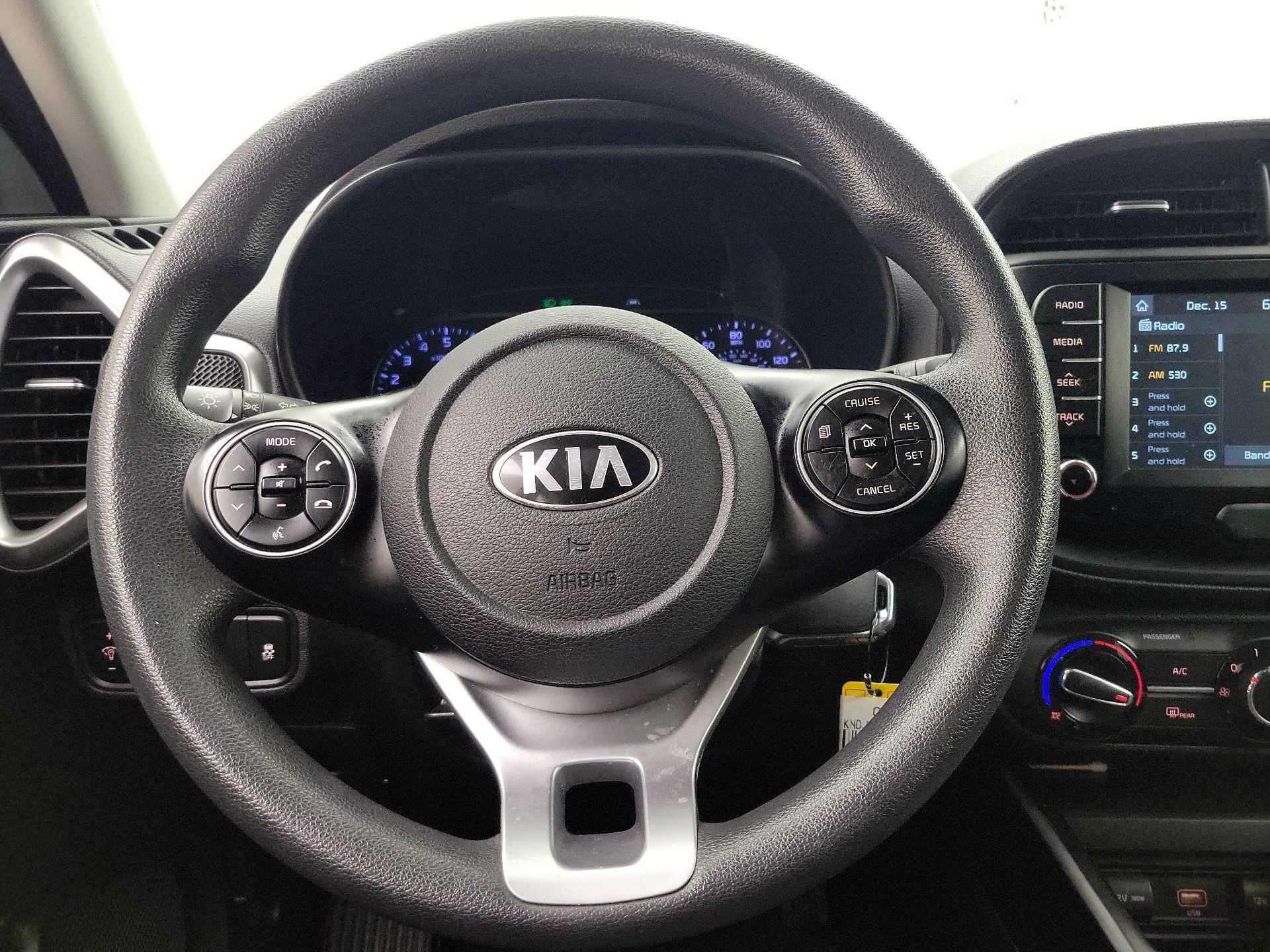 Thumbnail: 2020 Kia Soul - 10