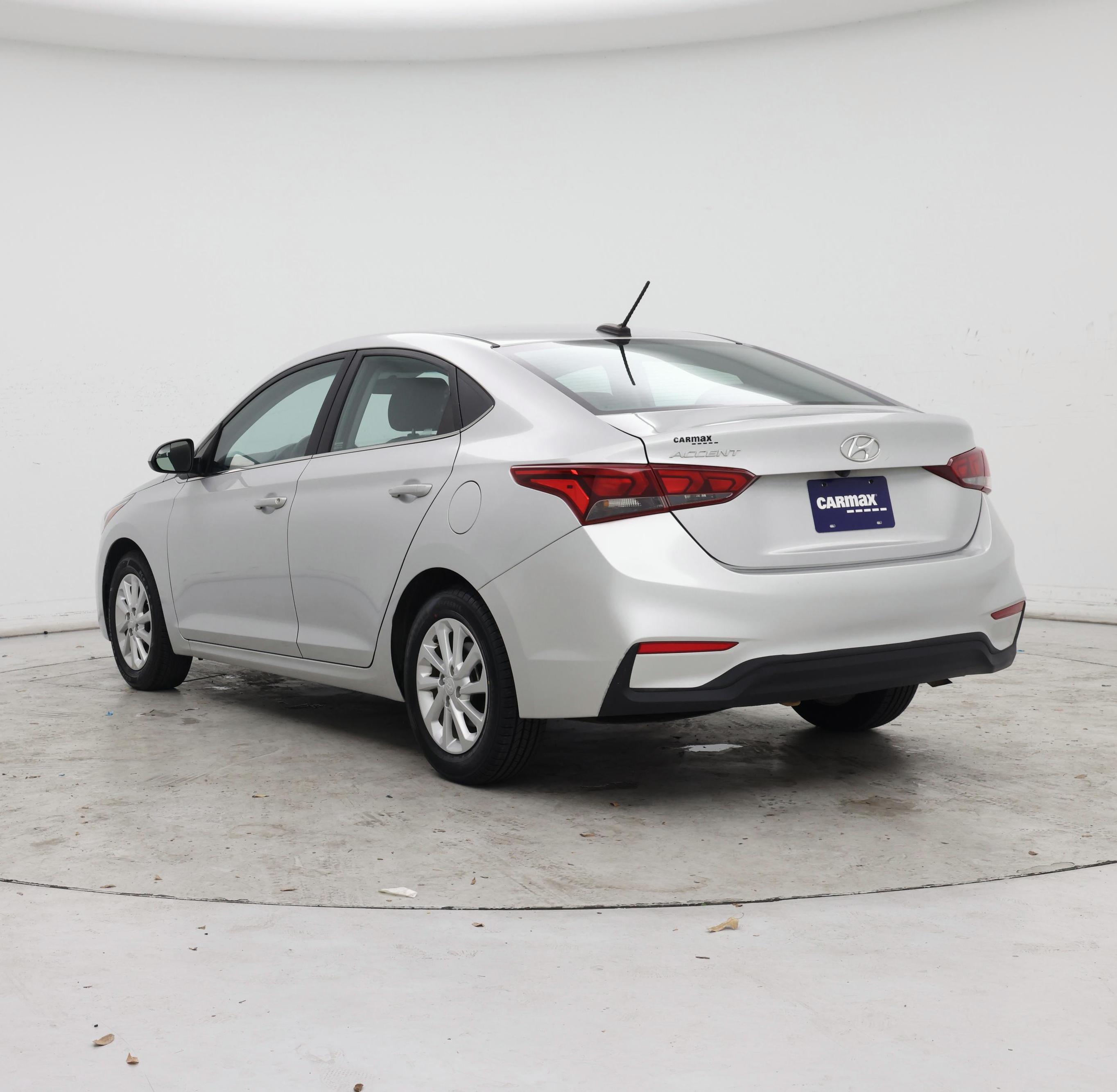 Thumbnail: 2022 Hyundai Accent - 2