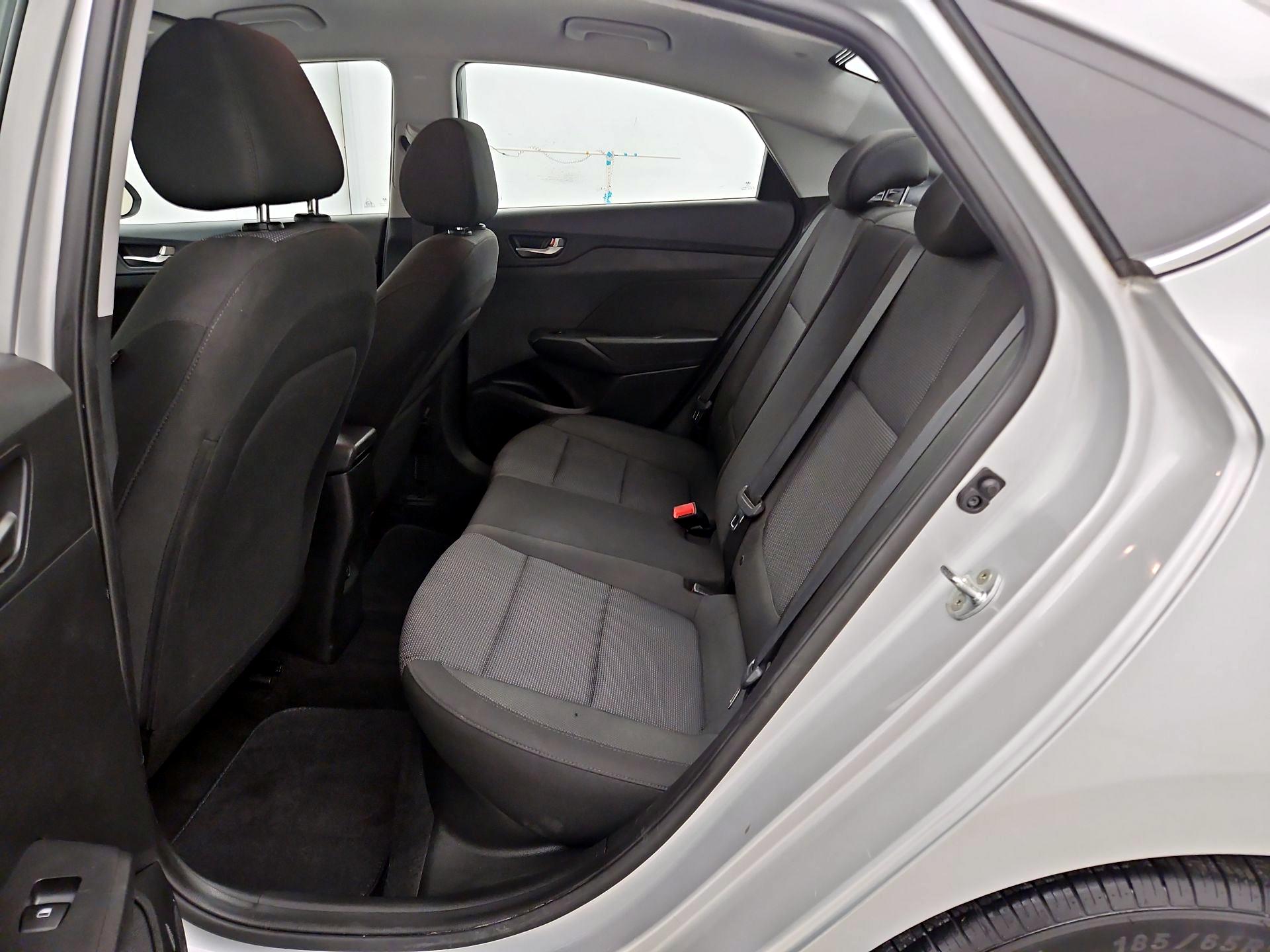 Thumbnail: 2022 Hyundai Accent - 19