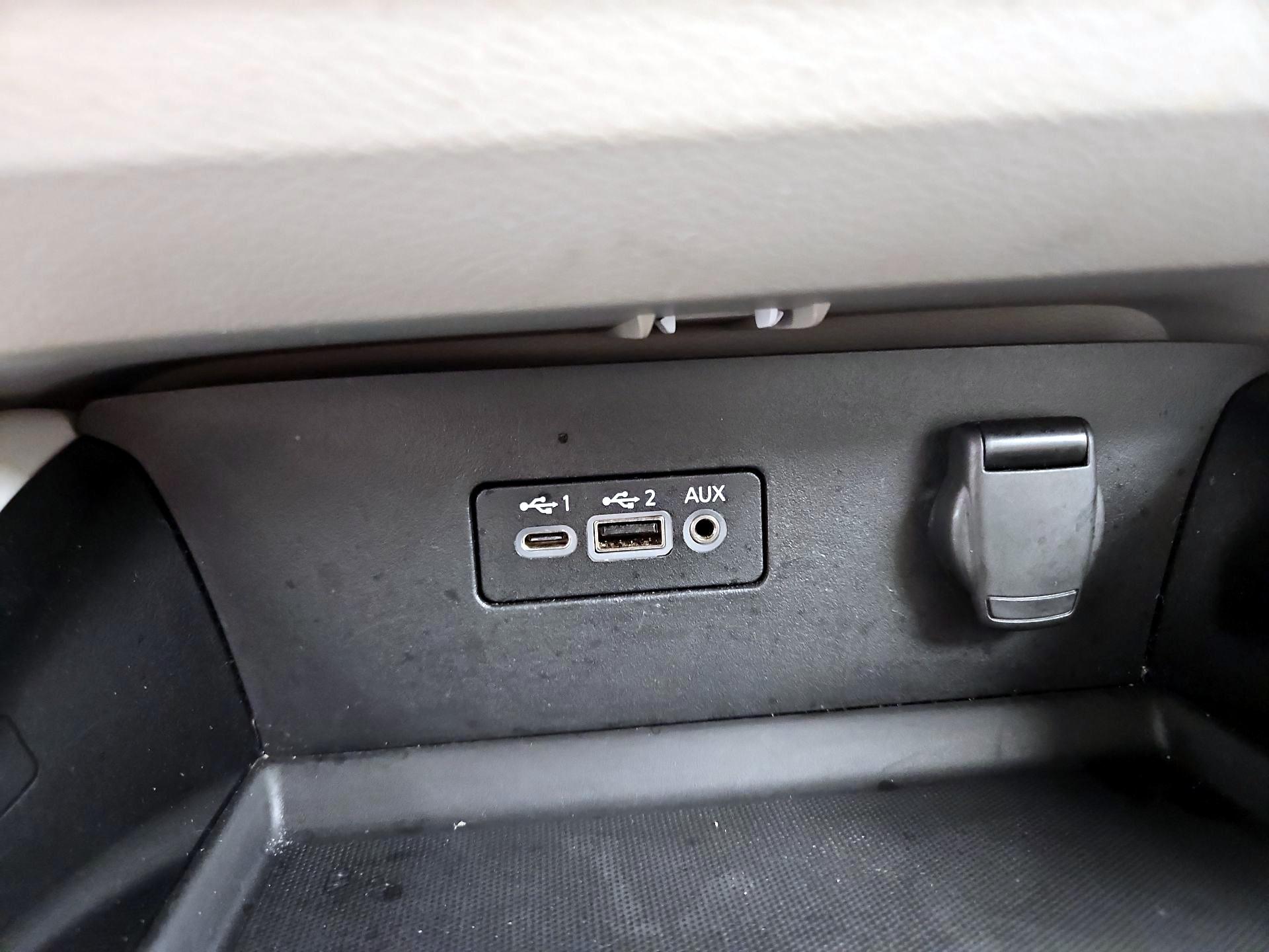 Thumbnail: 2022 Nissan Altima - 18