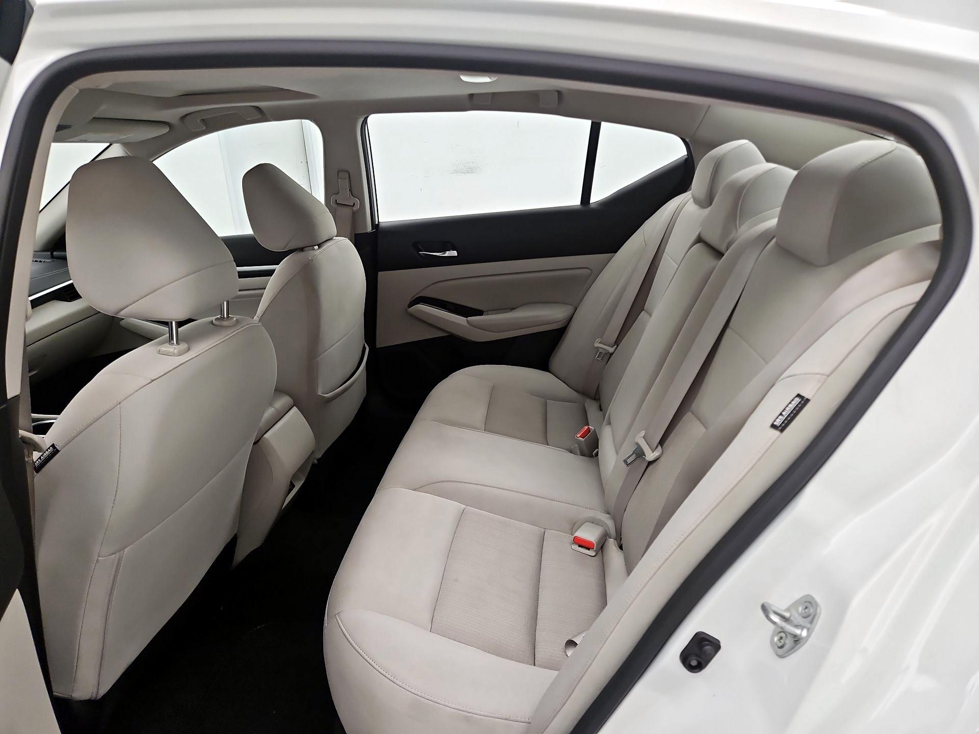 Thumbnail: 2022 Nissan Altima - 20