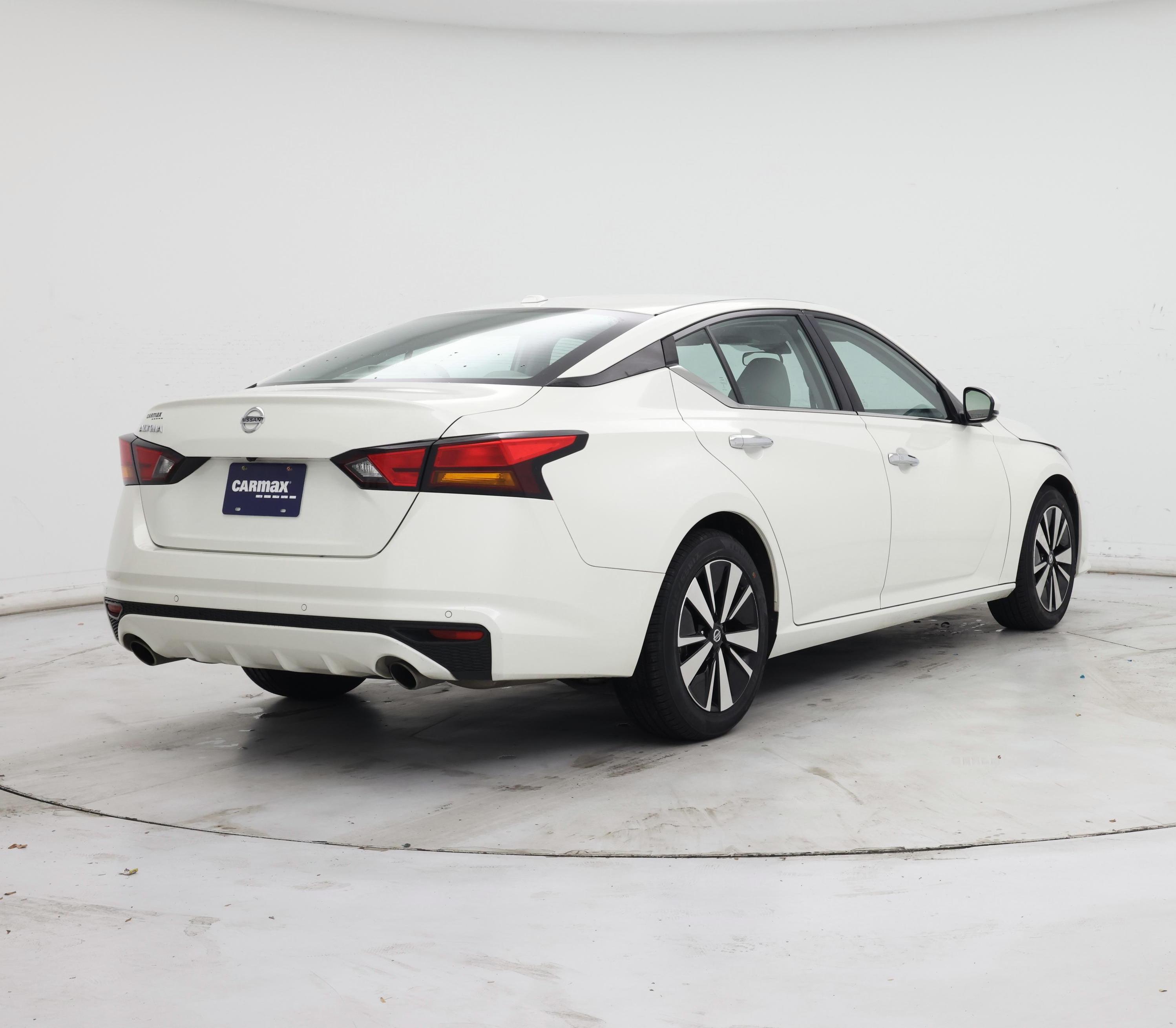 Thumbnail: 2022 Nissan Altima - 8