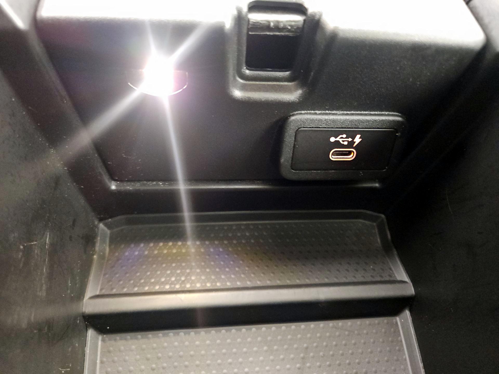 Thumbnail: 2022 BMW 3 Series - 19