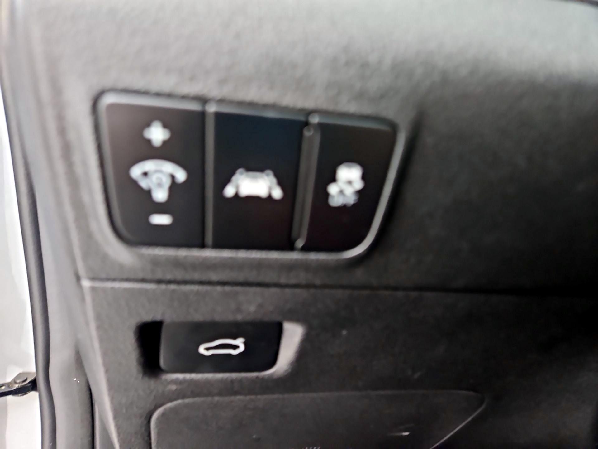 Thumbnail: 2023 Kia K5 - 13