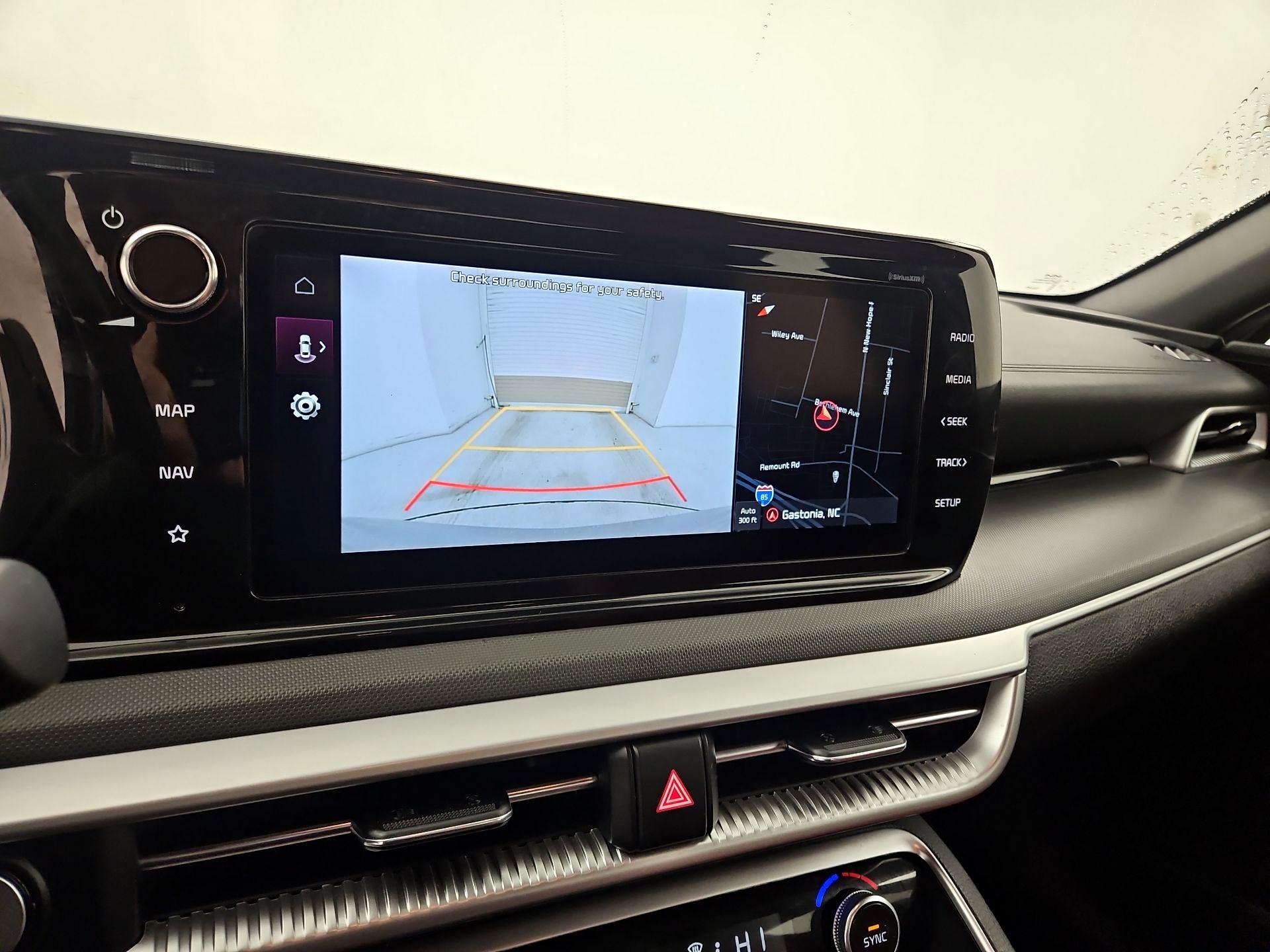 Thumbnail: 2023 Kia K5 - 14