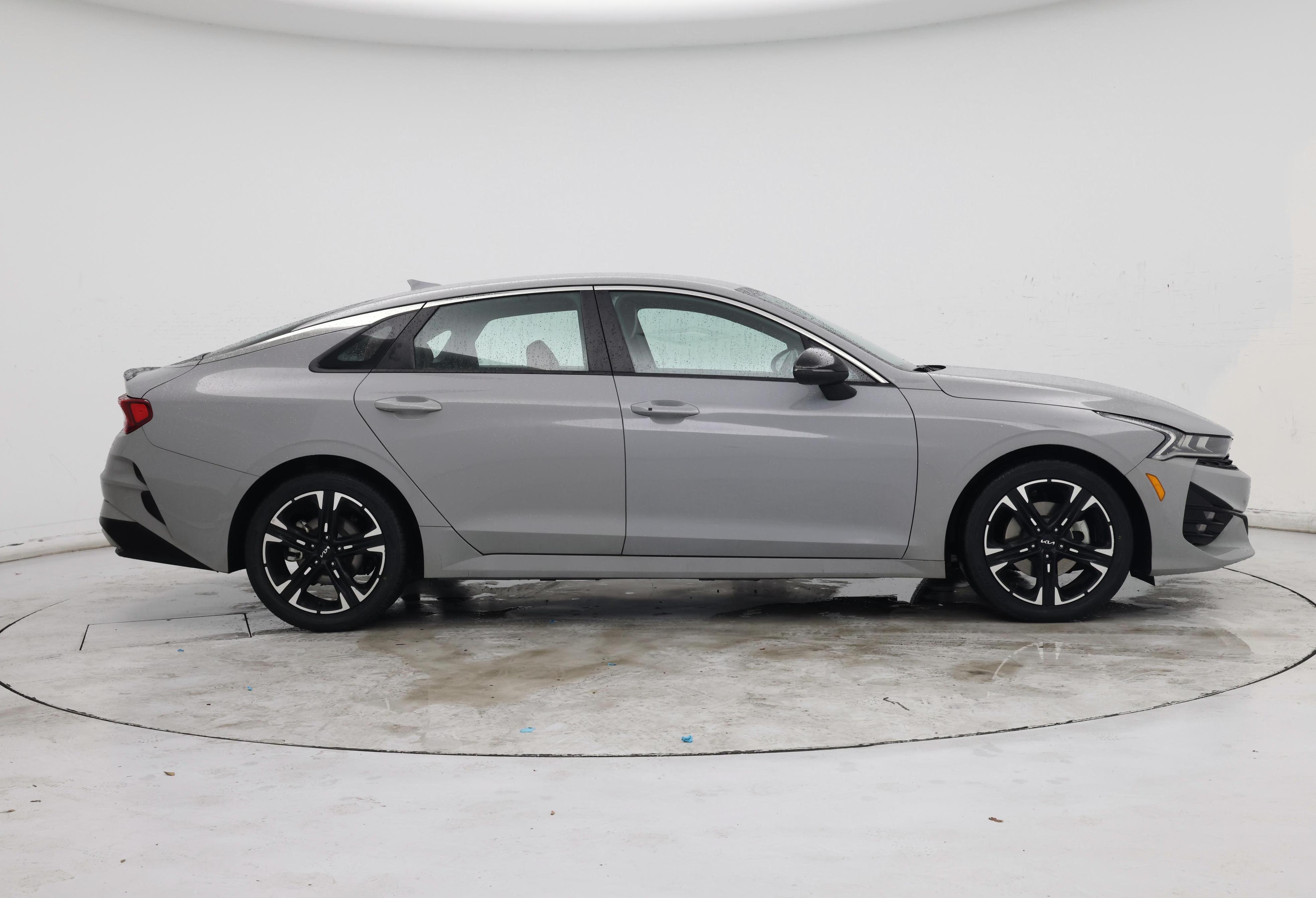 Thumbnail: 2023 Kia K5 - 7