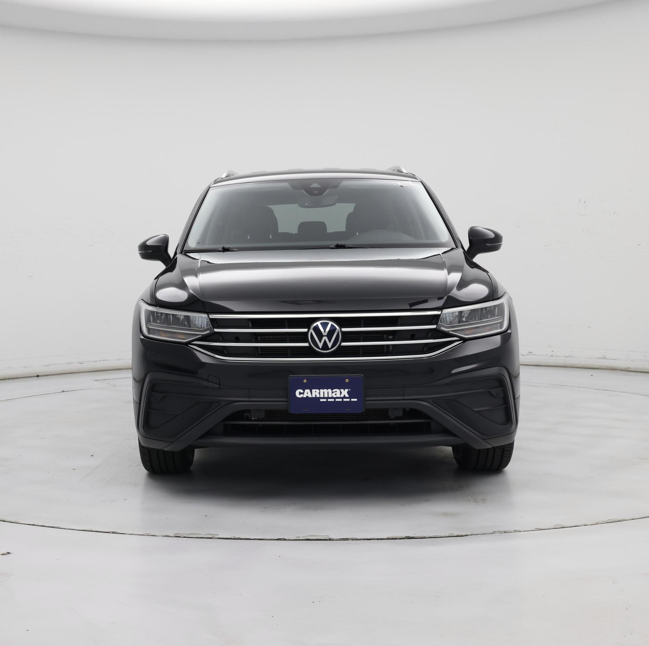 Thumbnail: 2022 Volkswagen Tiguan - 5